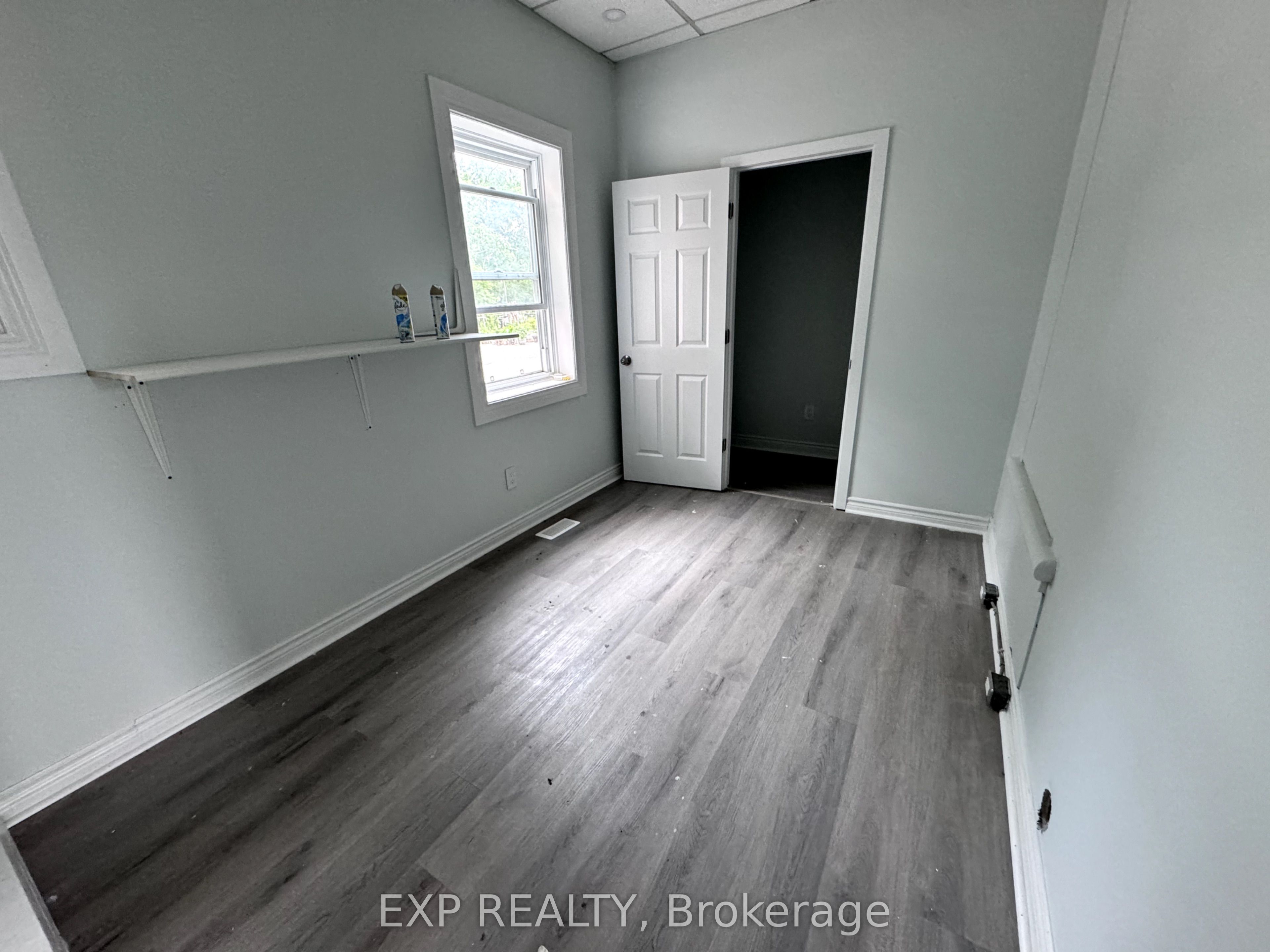 183 Thames Street Property Photo 13
