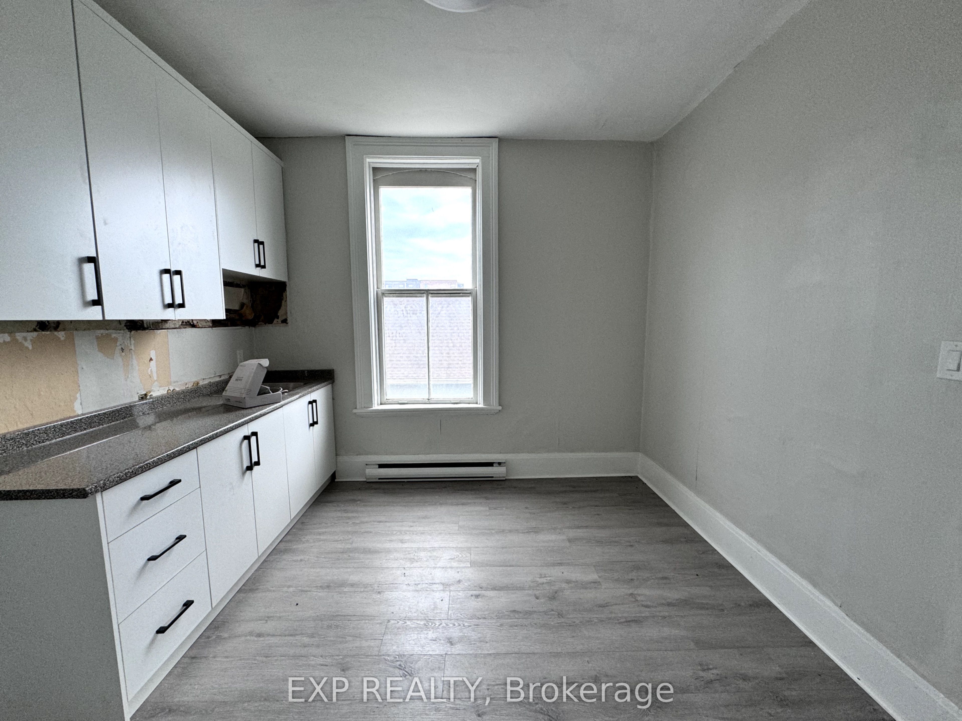 183 Thames Street Property Photo 19