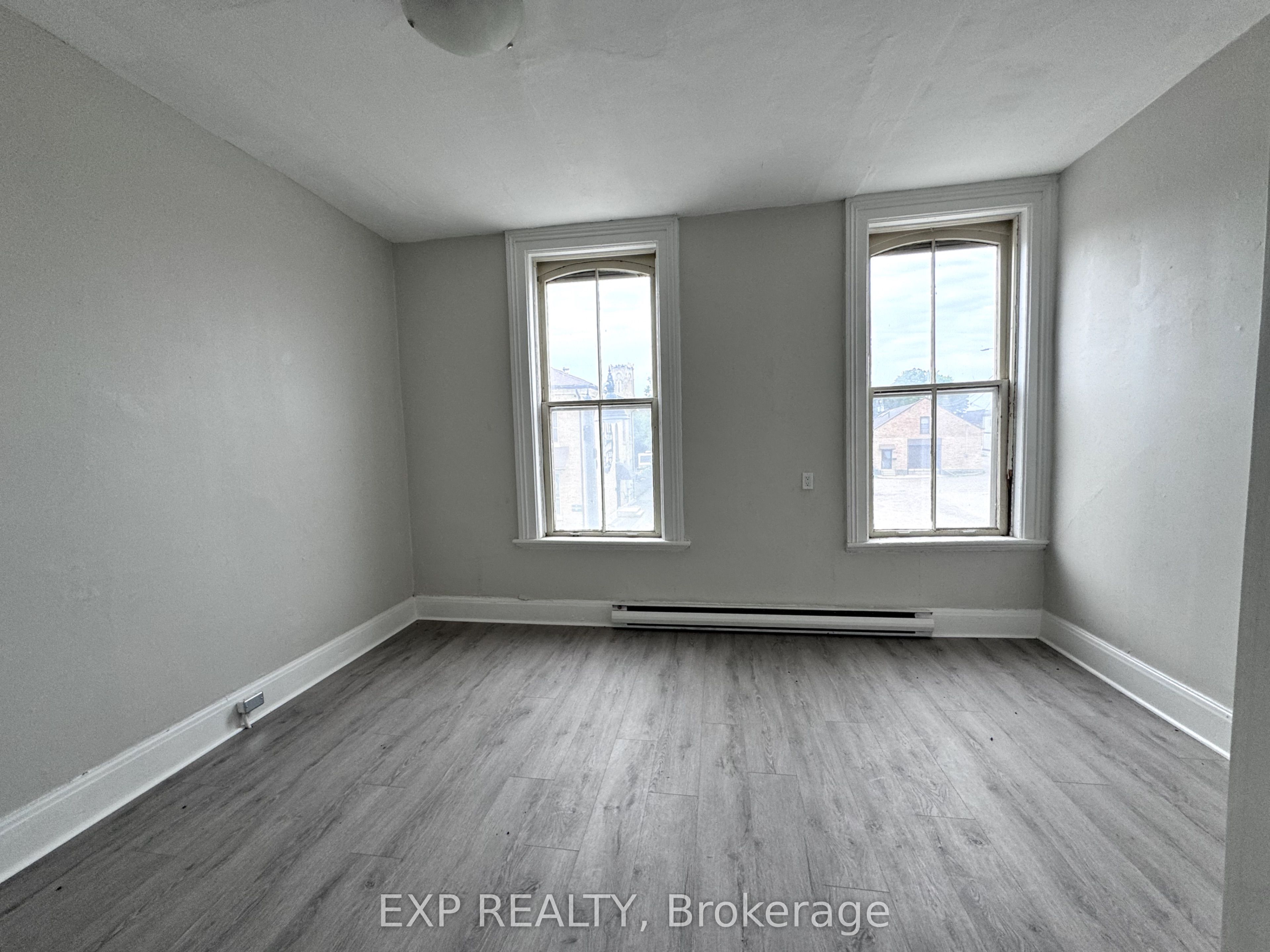 183 Thames Street Property Photo 21