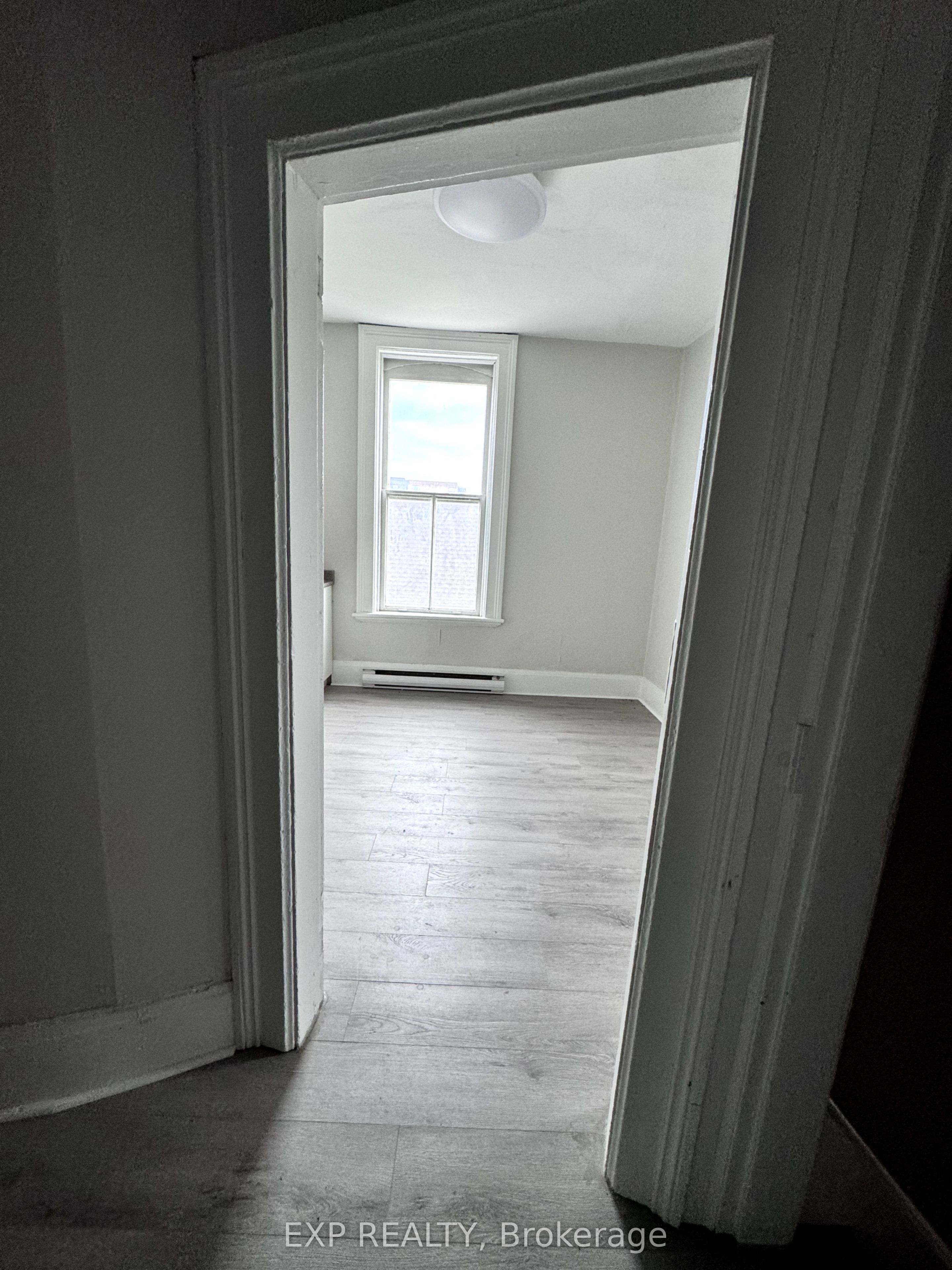 183 Thames Street Property Photo 42