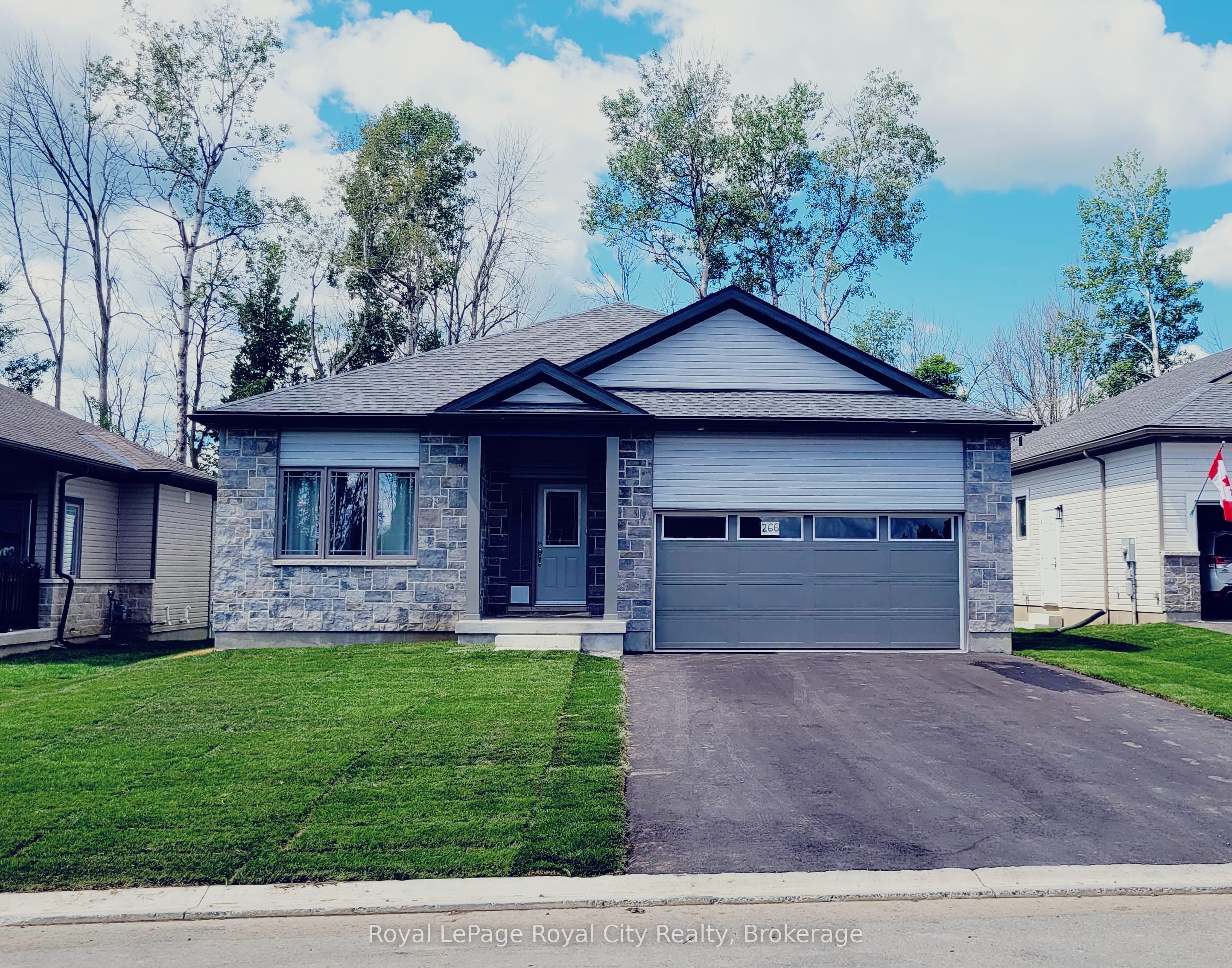 266 Adley Dr Property Photo