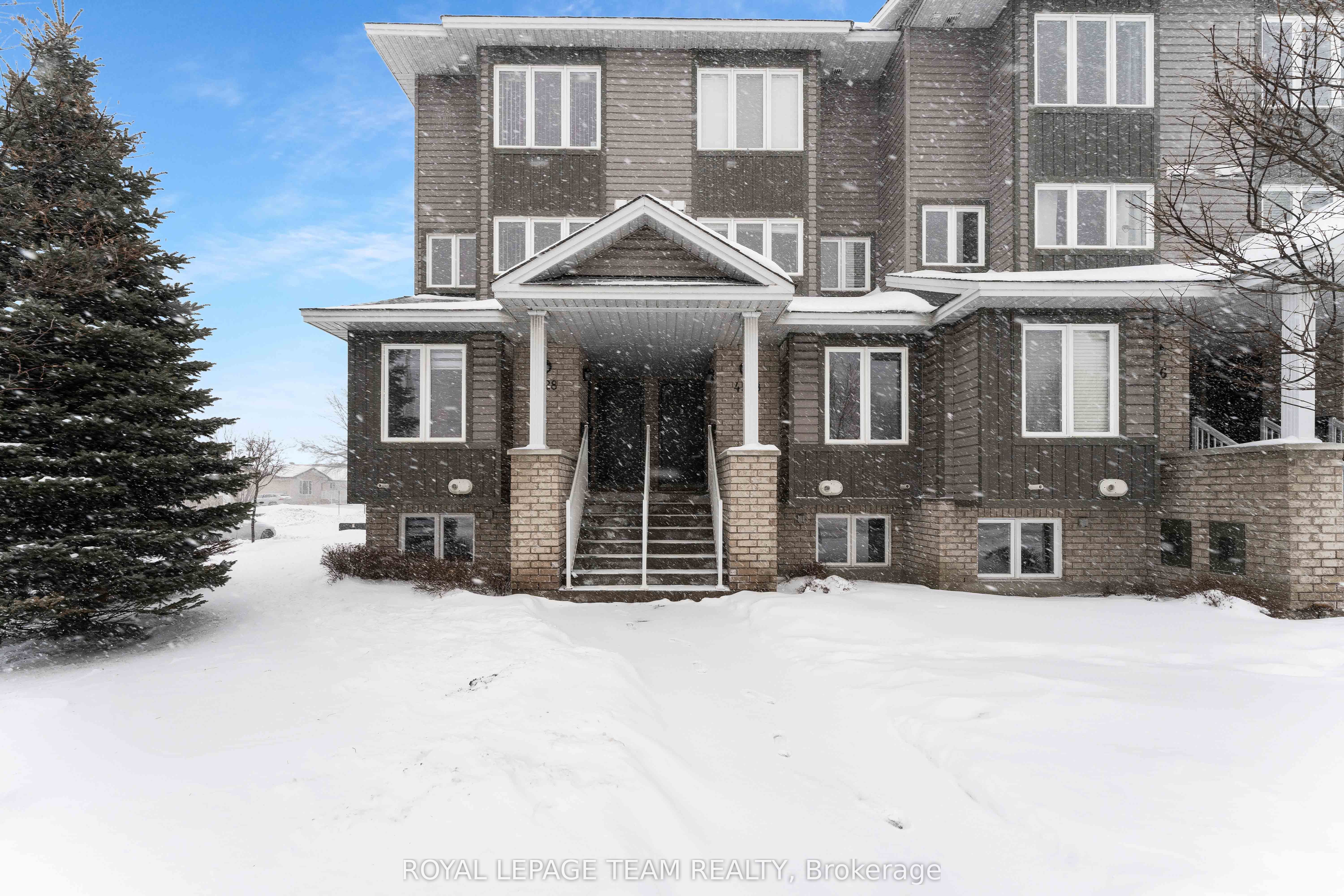 4528 Innes Rd Property Photo