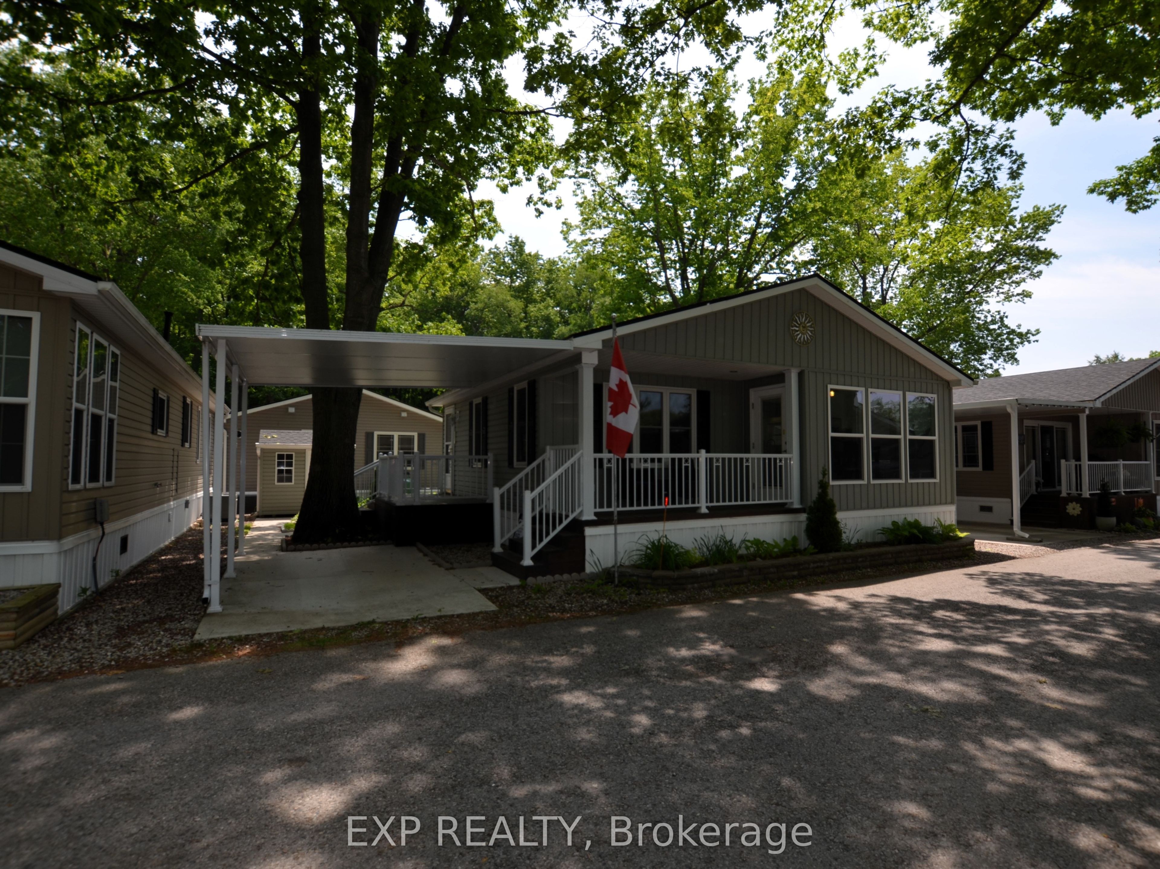 22790 Amiens Road 51 Property Photo 37