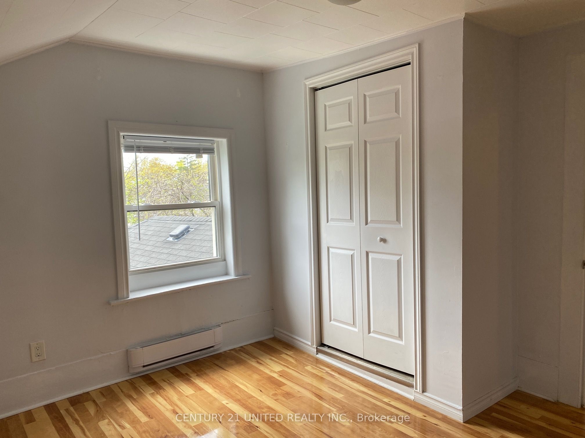 35 Evans Street Property Photo 9