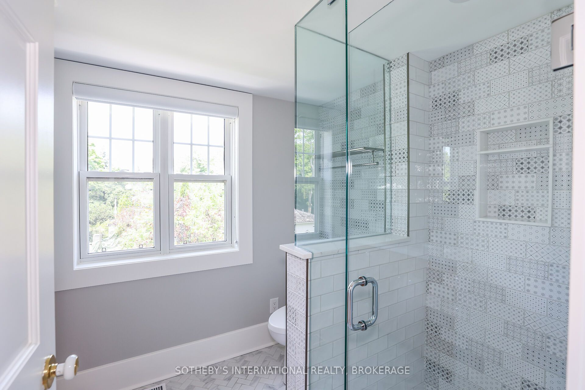 129 Johnson Street Property Photo 10