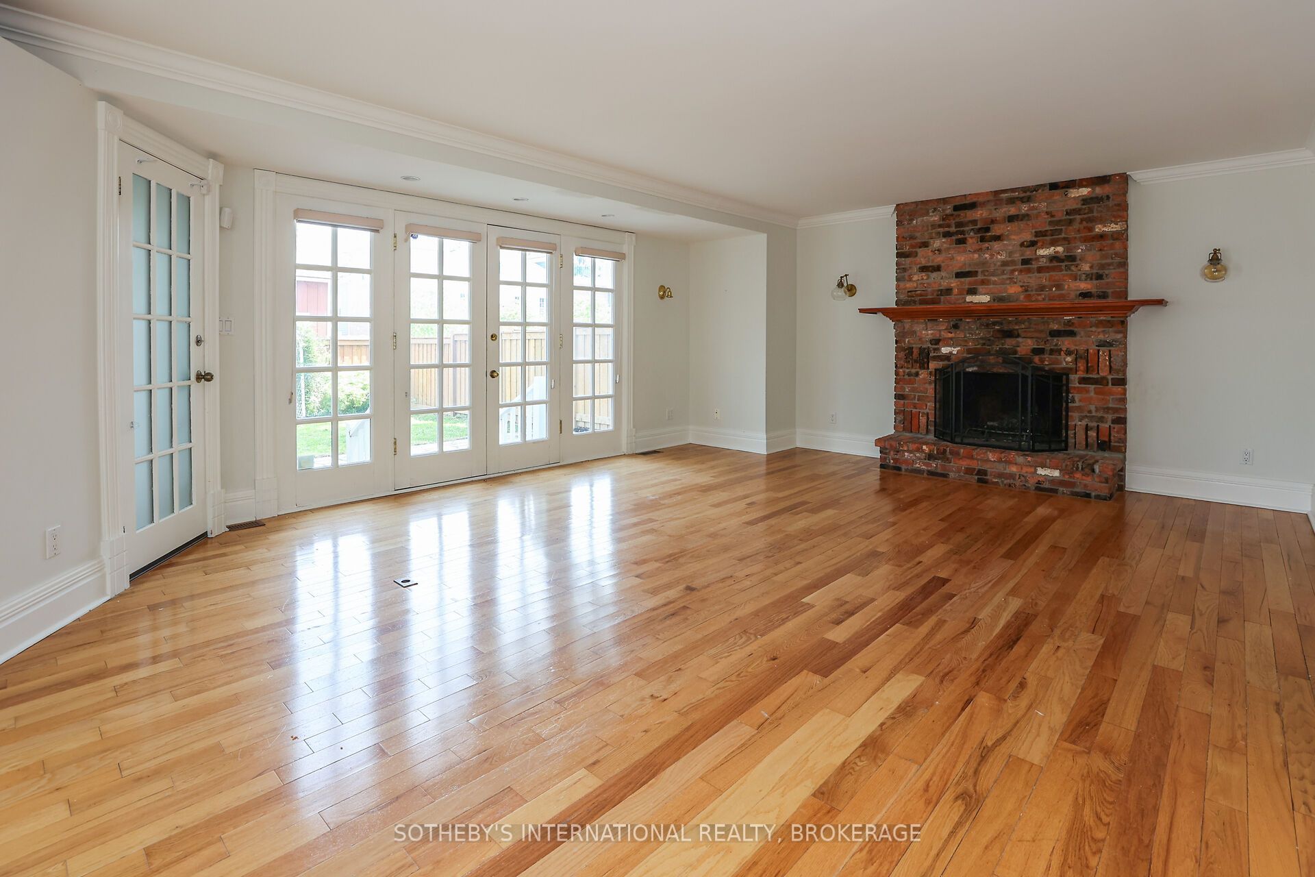 129 Johnson Street Property Photo 26