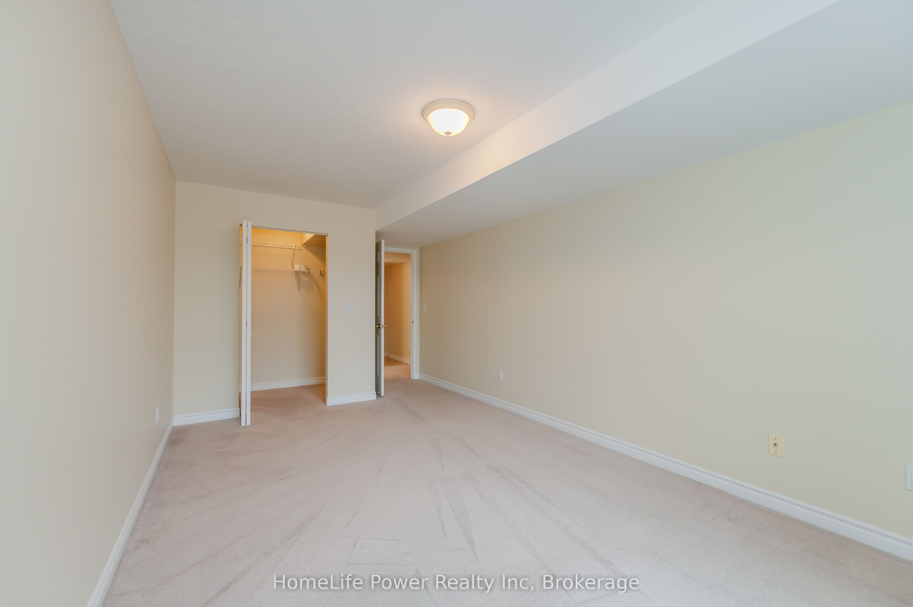 20 St George Street 506 Property Photo 15