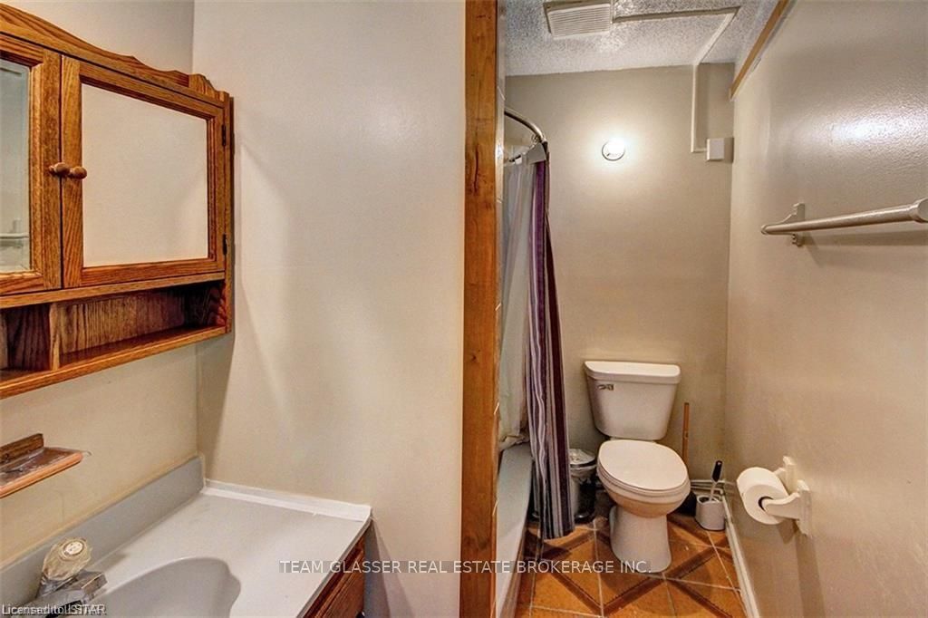 151 Travelled Road Property Photo 8