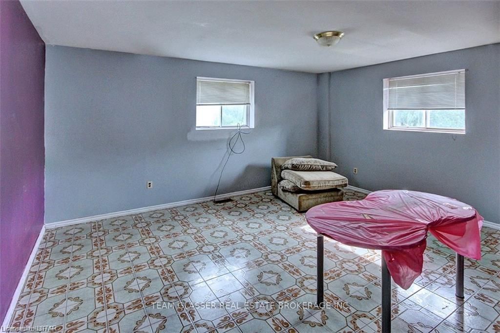 151 Travelled Road Property Photo 9