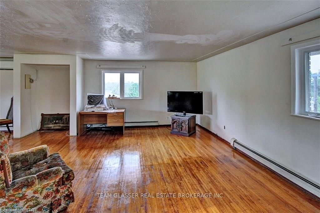 151 Travelled Road Property Photo 28