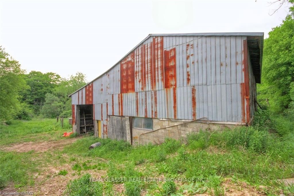 151 Travelled Road Property Photo 38