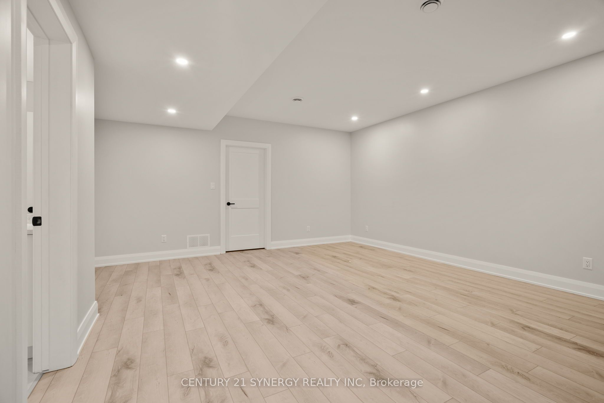 269 Cabrelle Place Property Photo 37