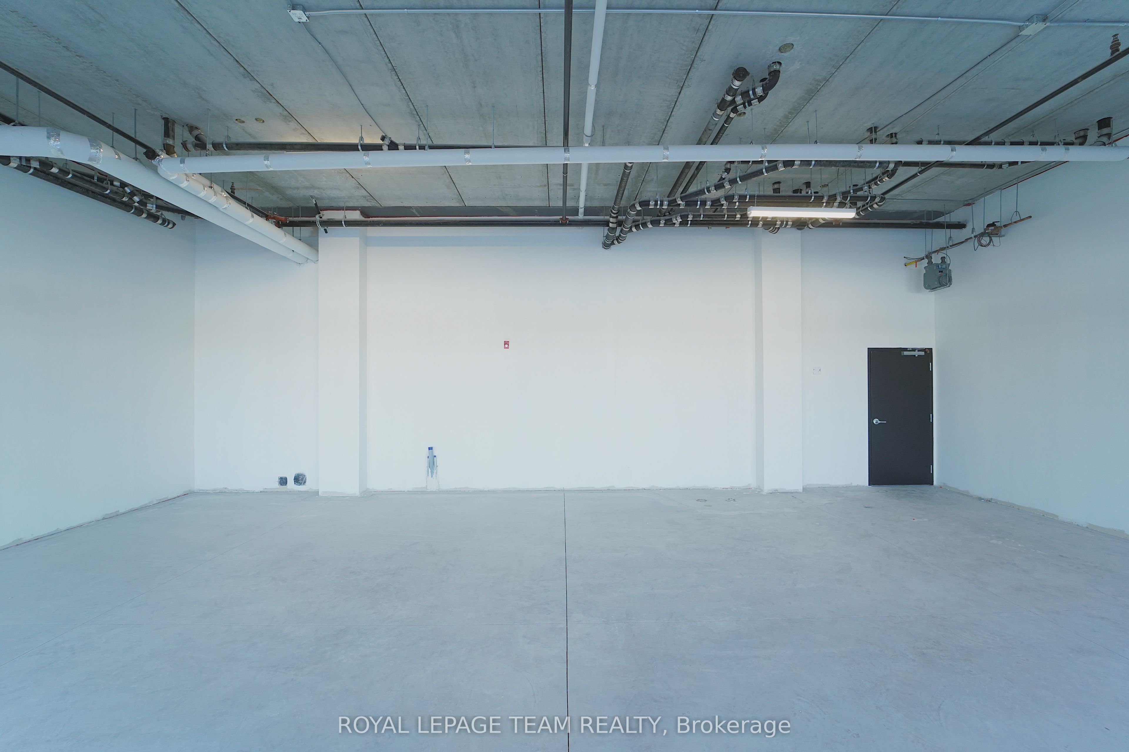 #109 - 1340 Hemlock Road Property Photo 7
