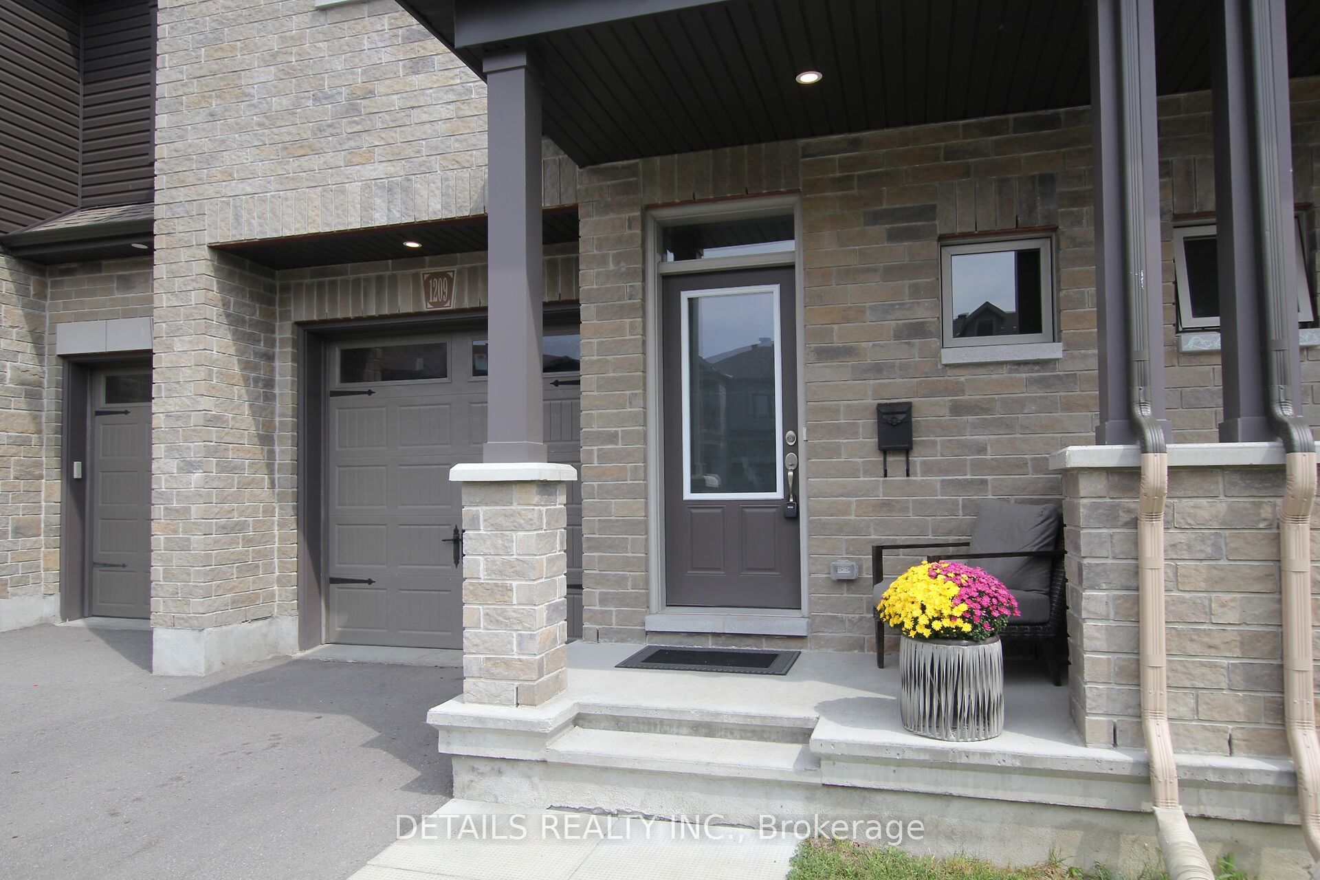 1209 Cavallo Street Property Photo 2