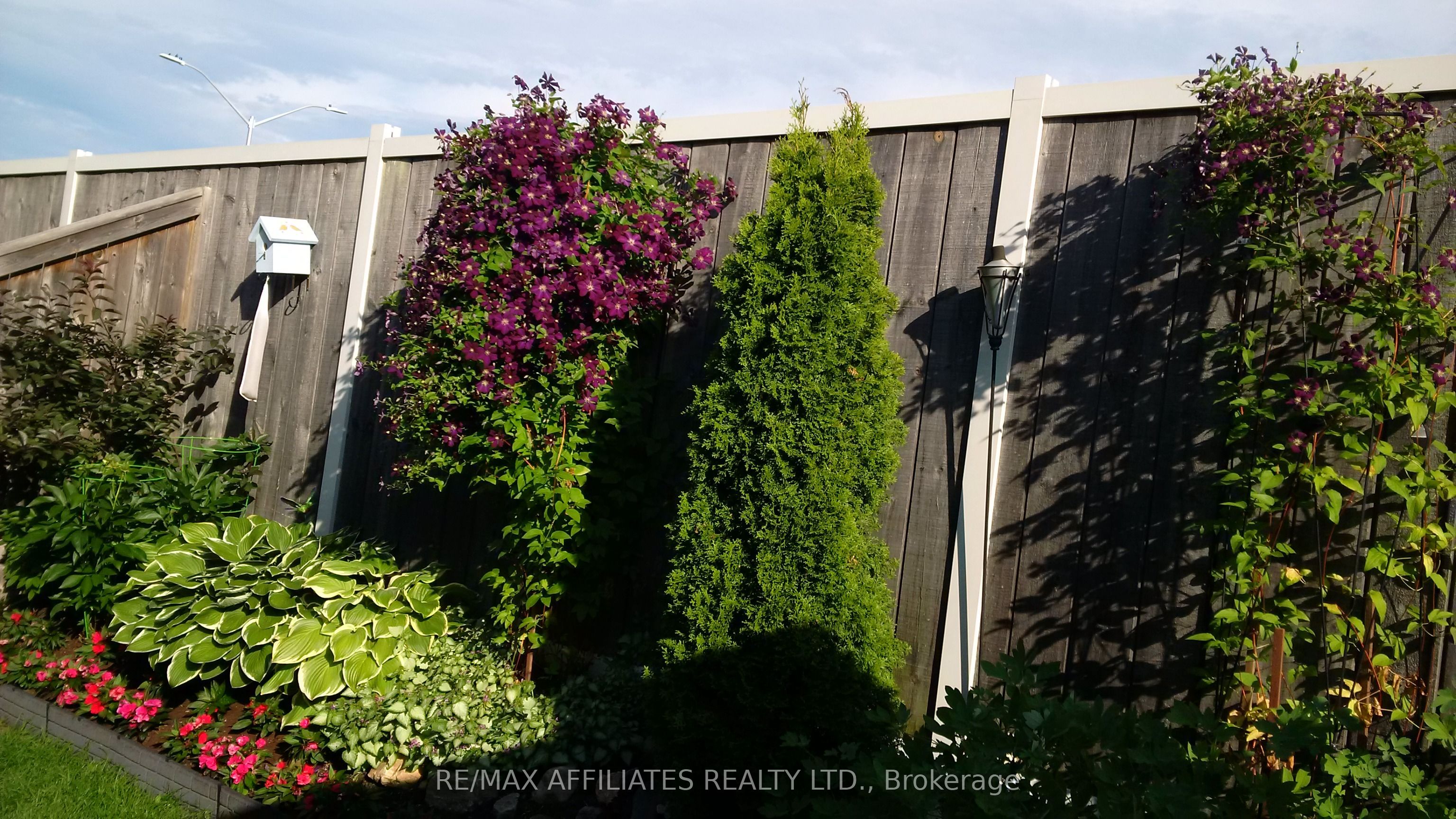 1062 Candlewood Street Property Photo 30