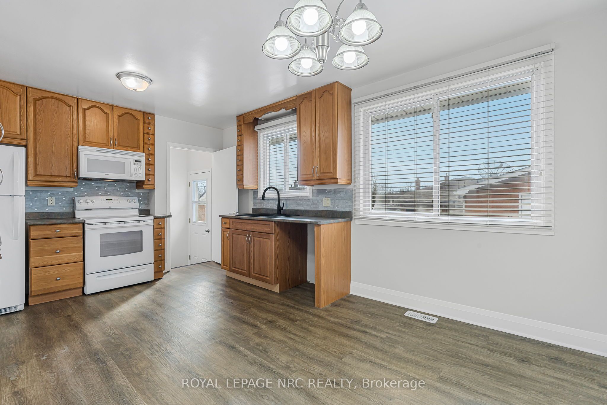5 Ashford Place Property Photo 22