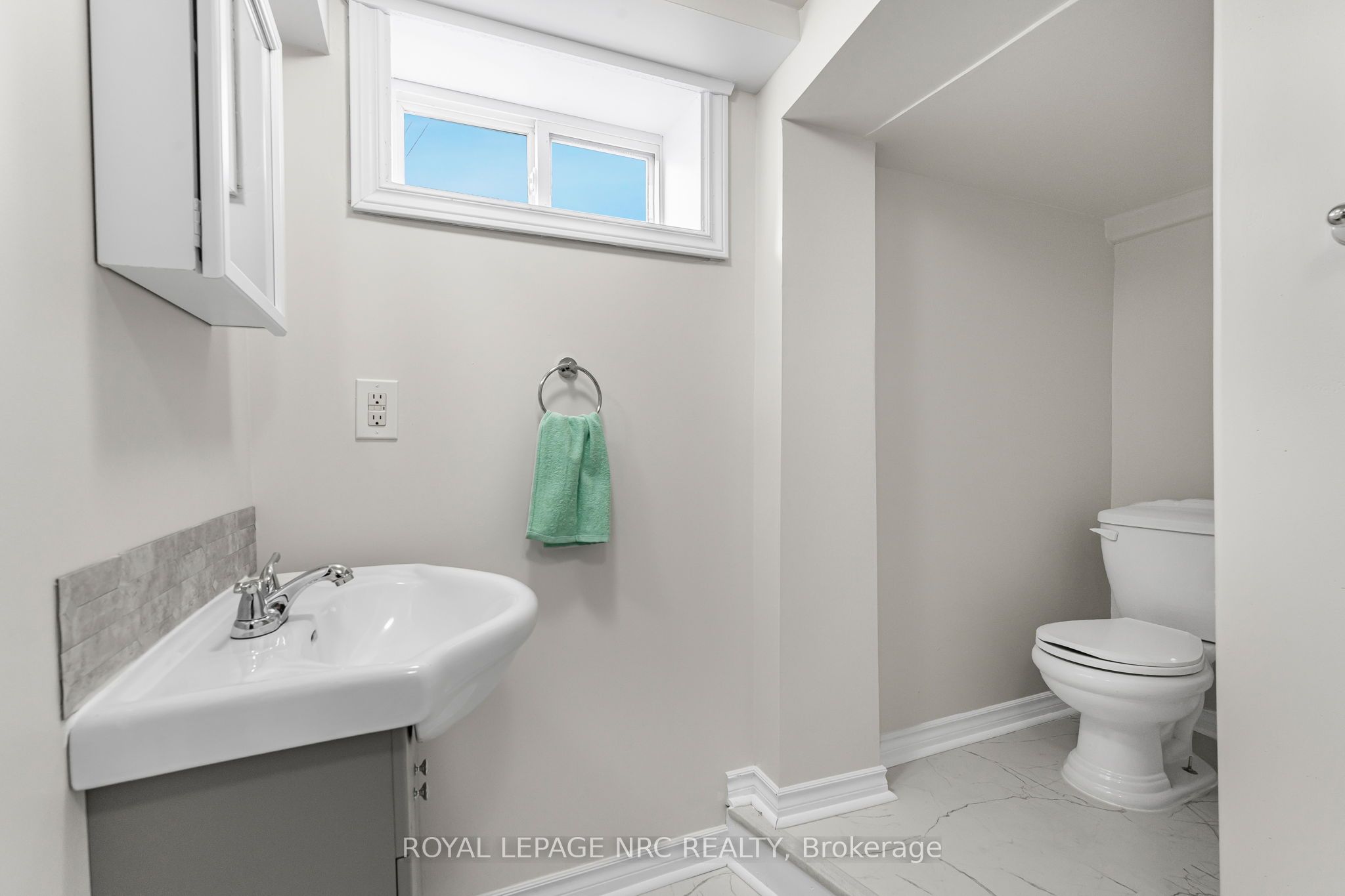 5 Ashford Place Property Photo 36