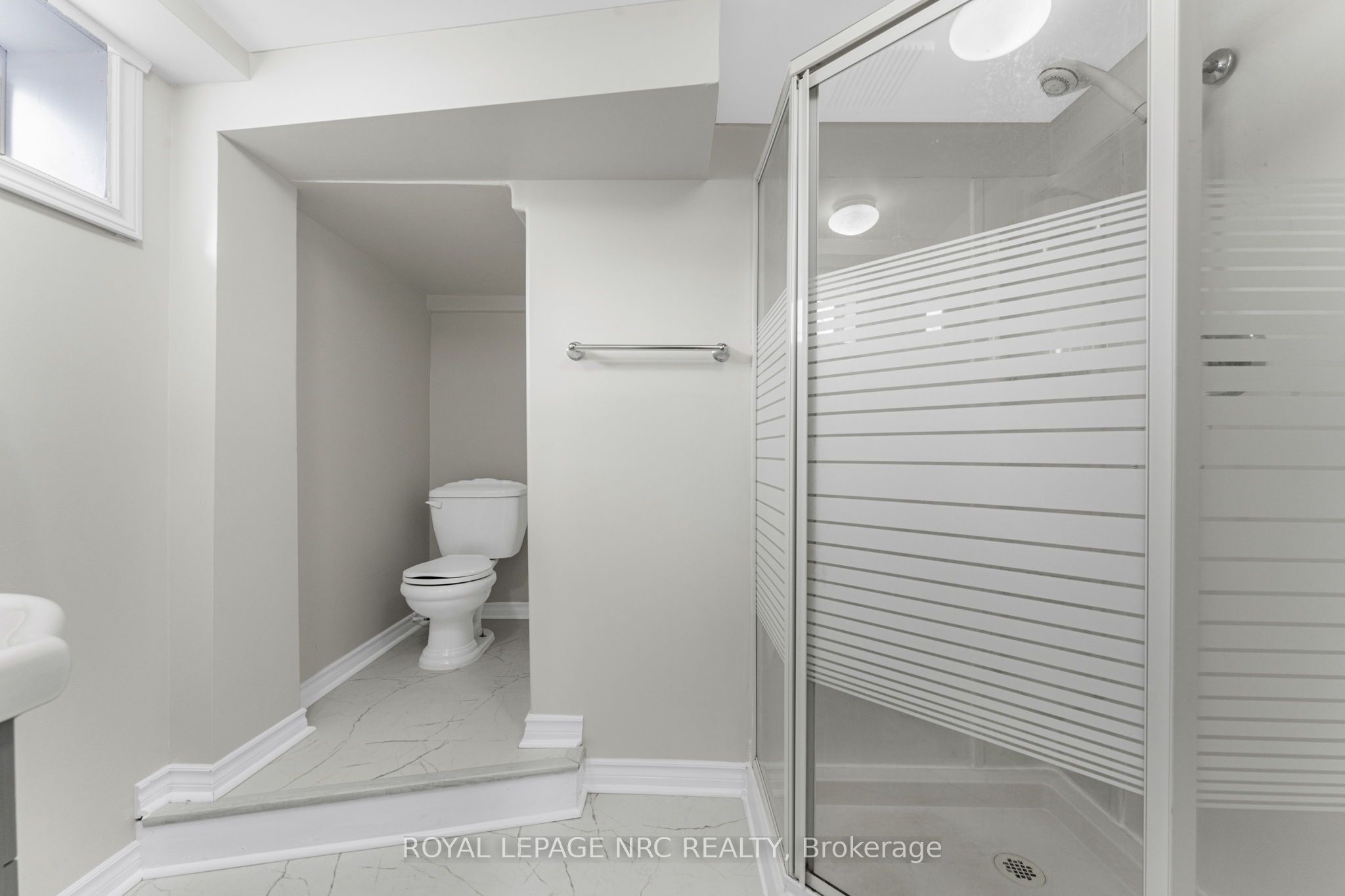 5 Ashford Place Property Photo 37