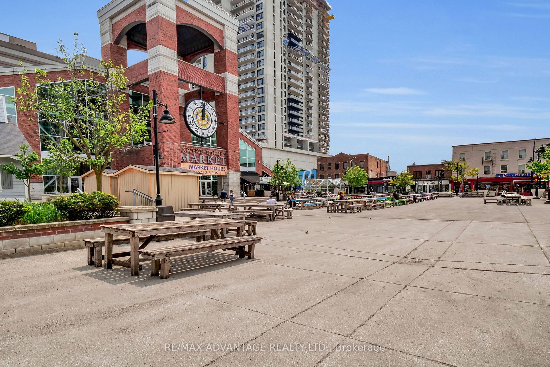 119 Dundas Street Property Photo 2