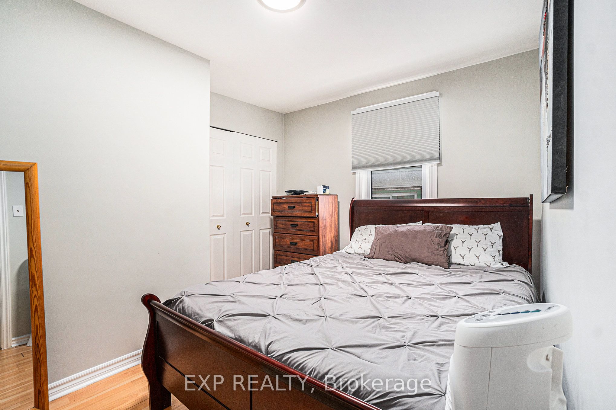 331 Mona Ave Property Photo 5