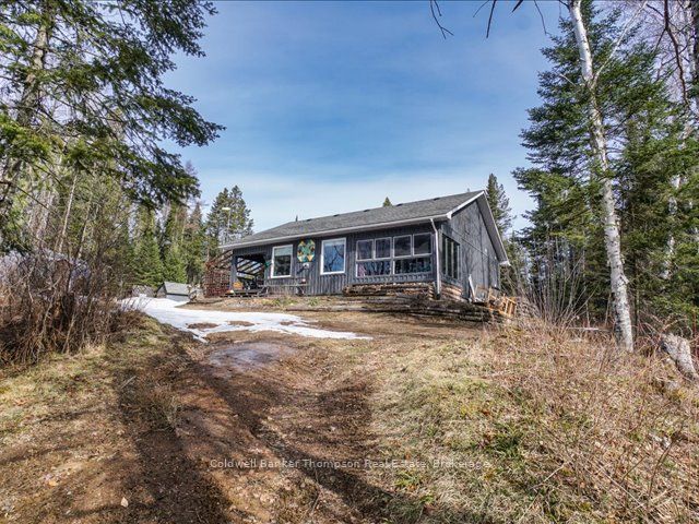 270 Katrine Road Property Photo