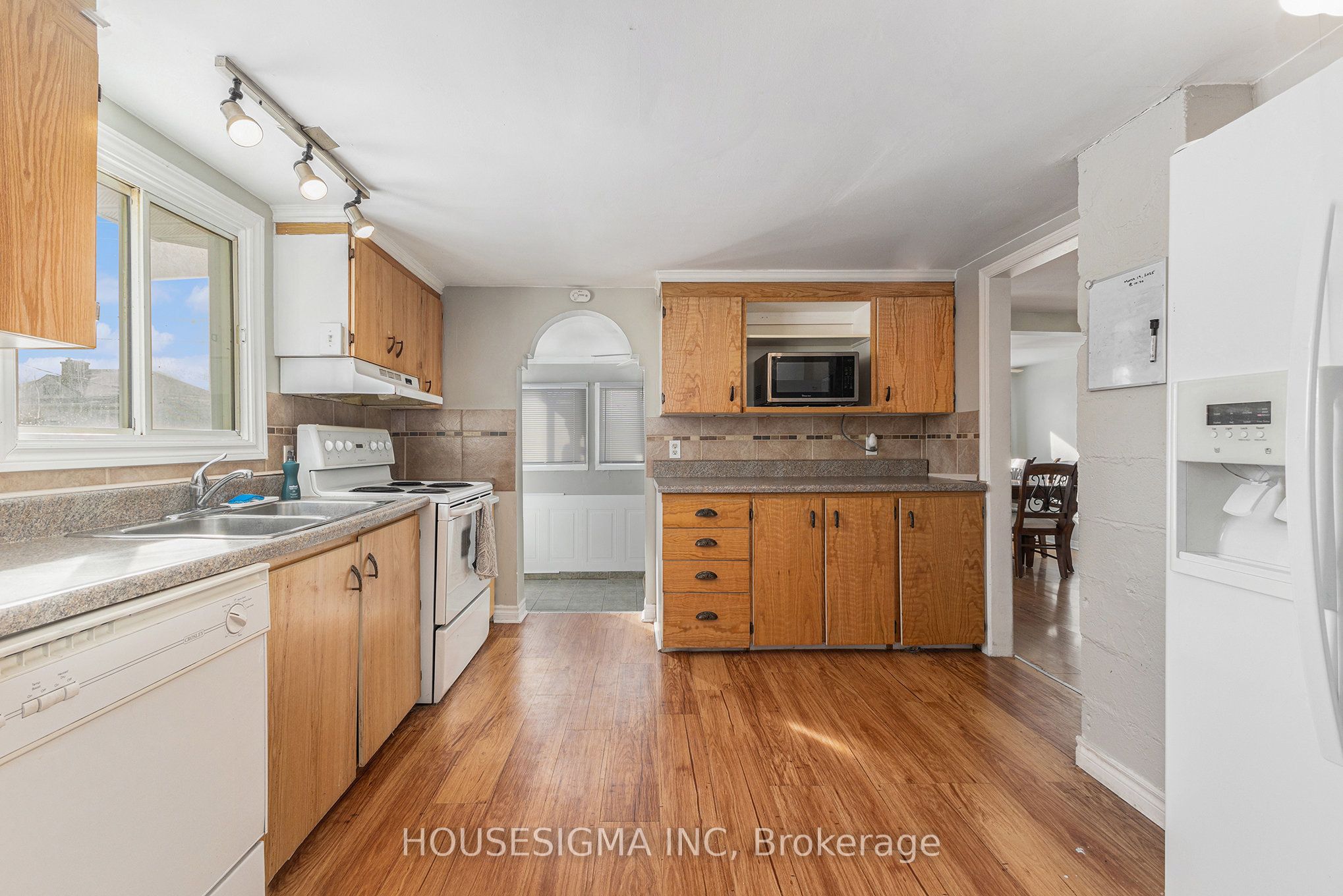 18 Old Wilton Road Property Photo 12