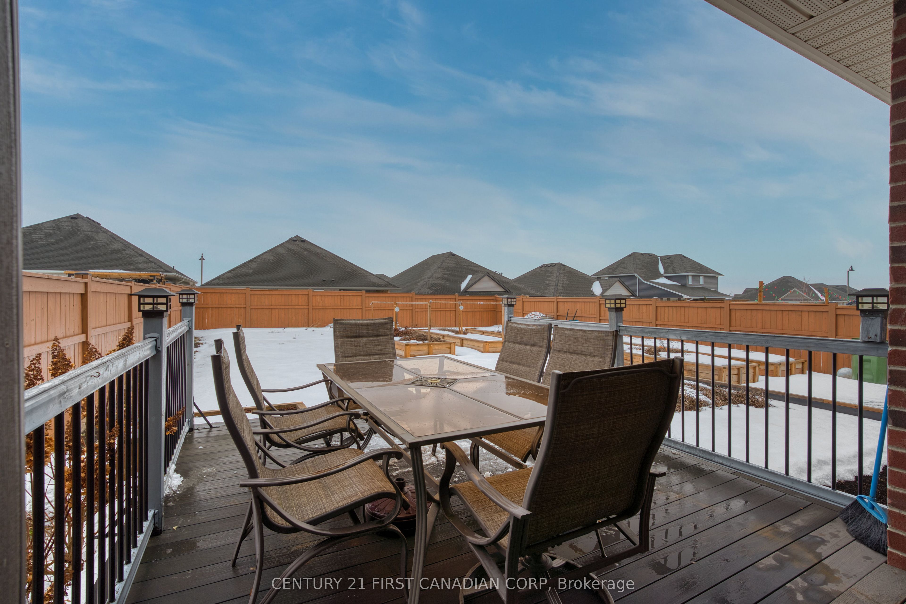 66 Carolina Crescent Property Photo 35