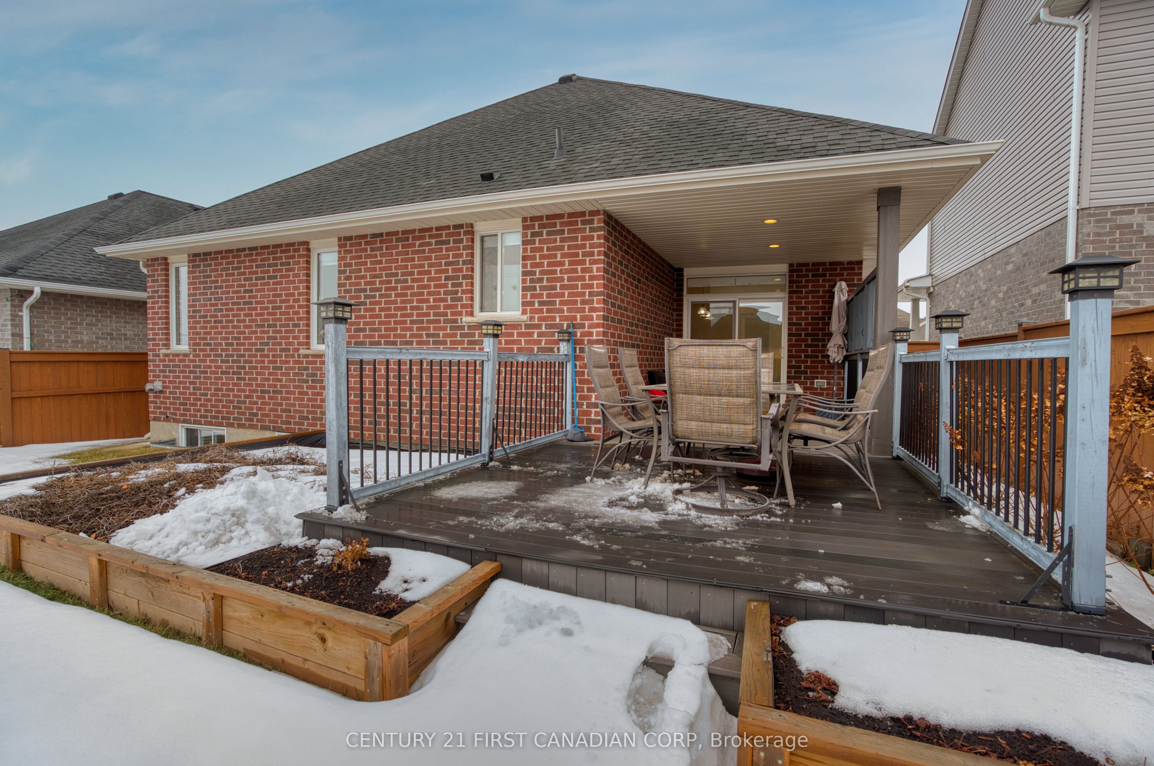 66 Carolina Crescent Property Photo 37