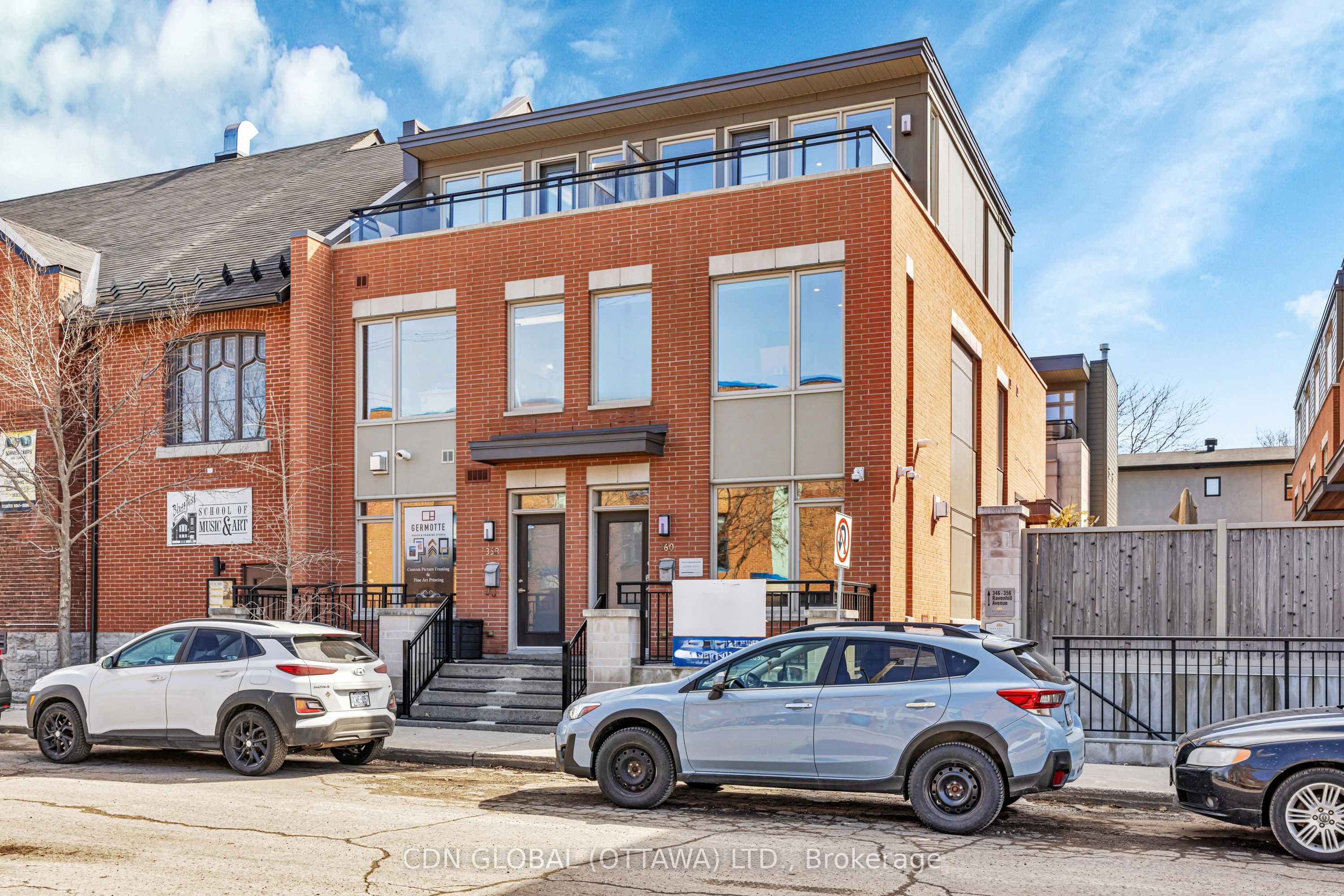 360 Ravenhill Avenue Property Photo 1