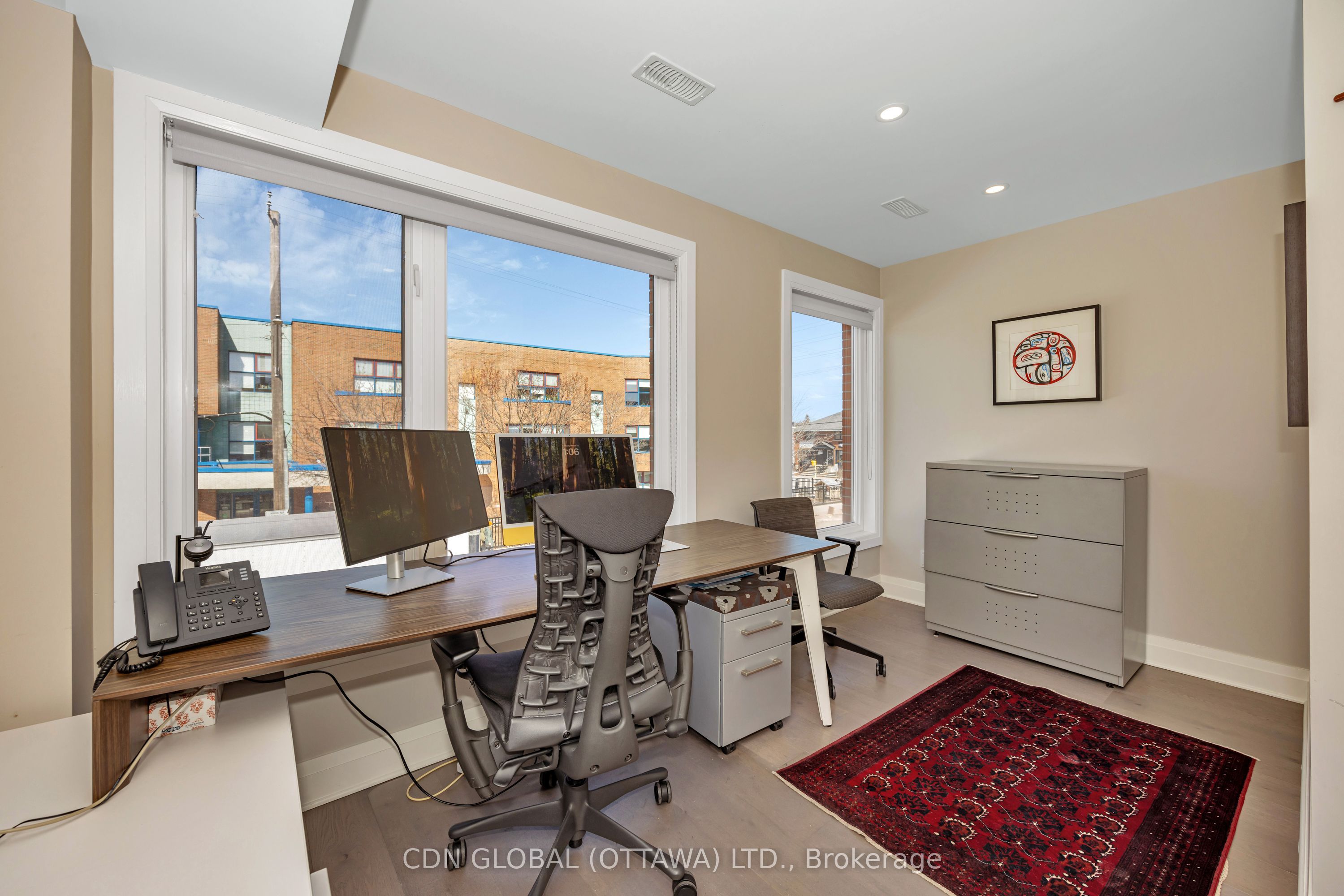 360 Ravenhill Avenue Property Photo 5