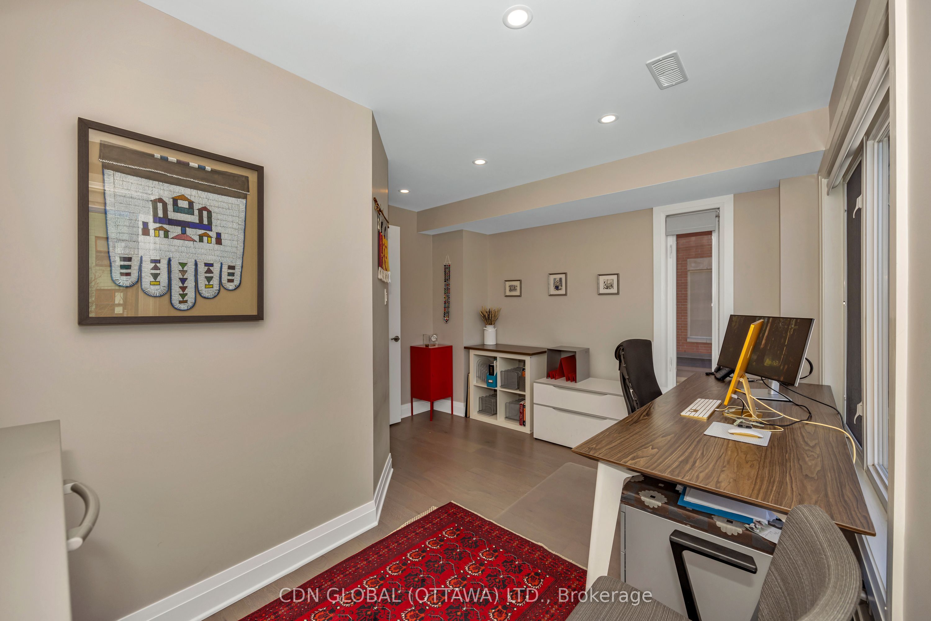 360 Ravenhill Avenue Property Photo 6