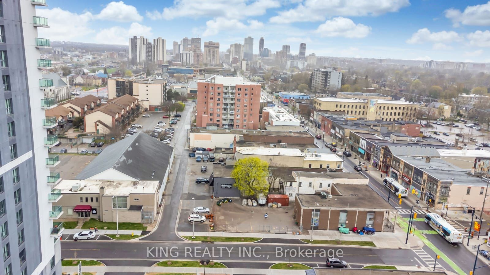 389 Lyle Street Property Photo 46