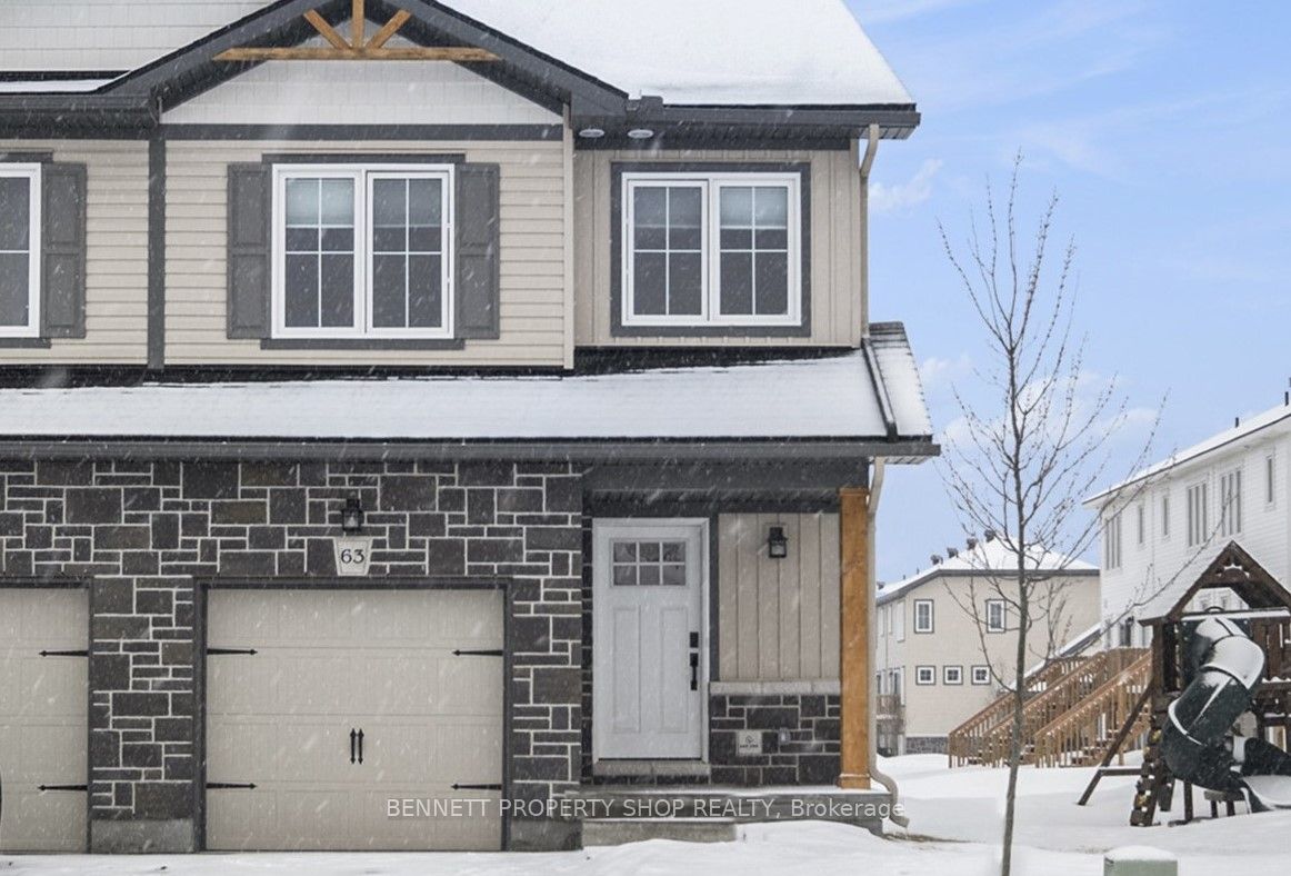 63 Whitcomb Crescent Property Photo
