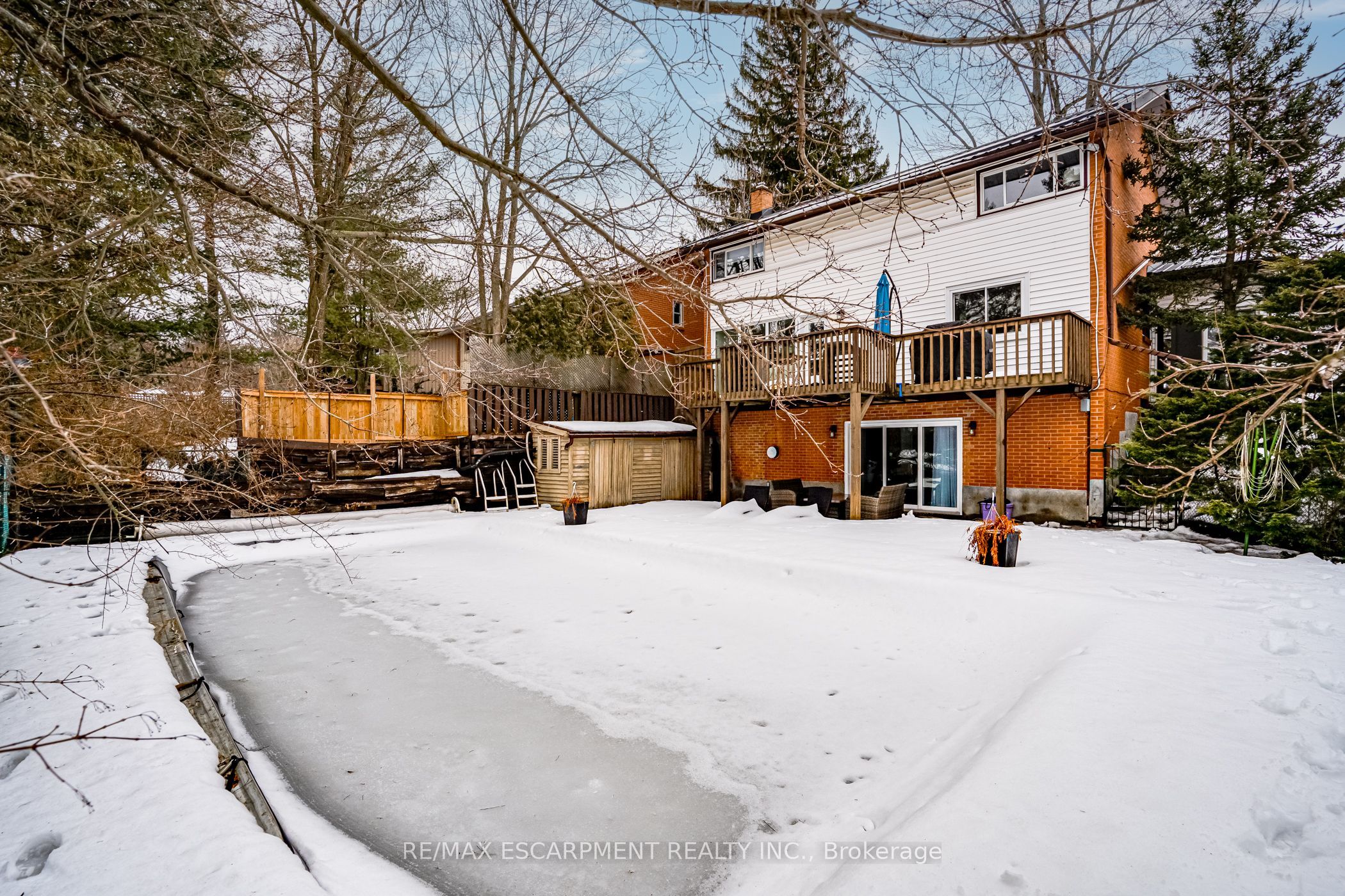 144 Old Ancaster Road Property Photo 2