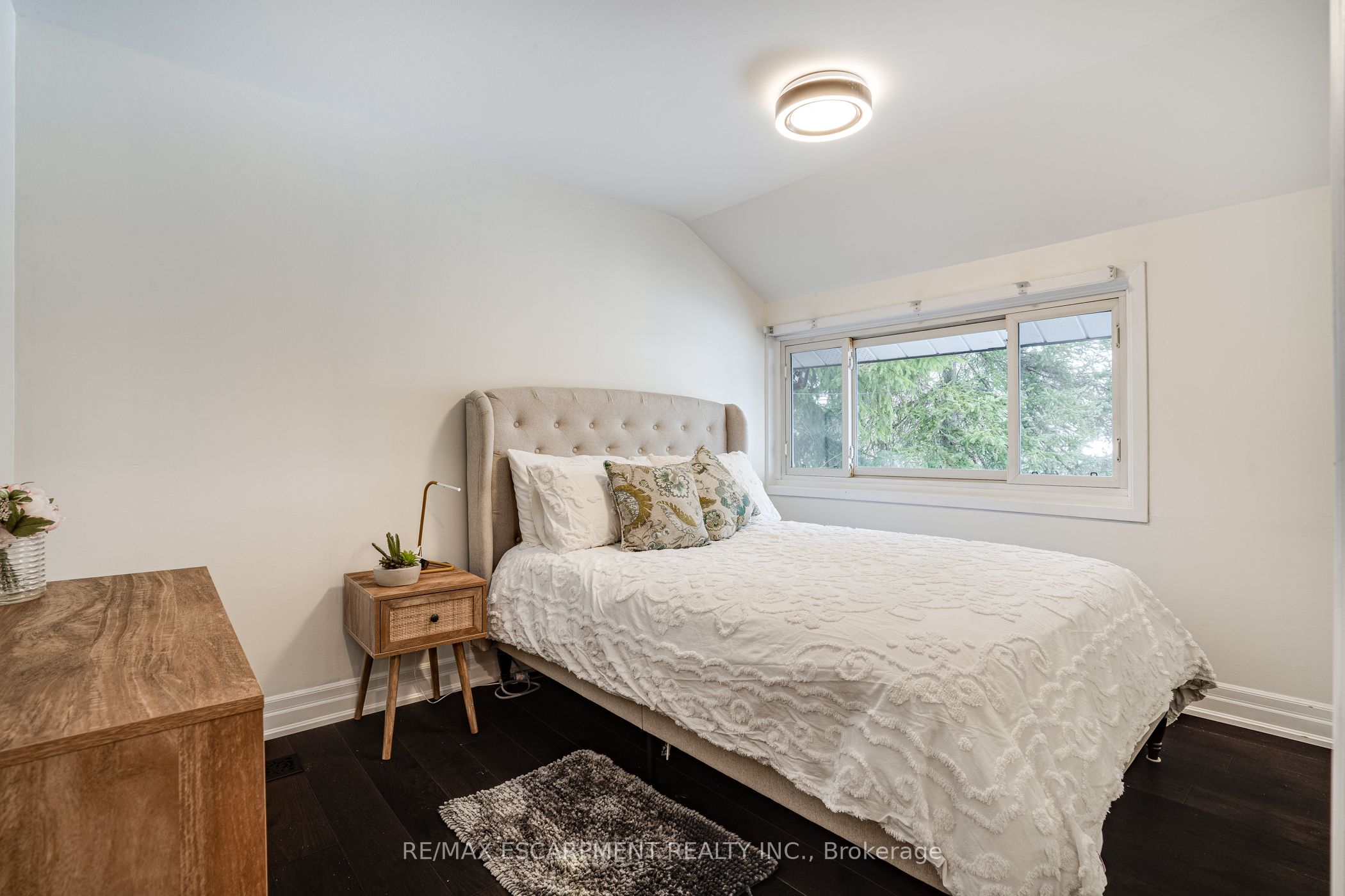 144 Old Ancaster Road Property Photo 30