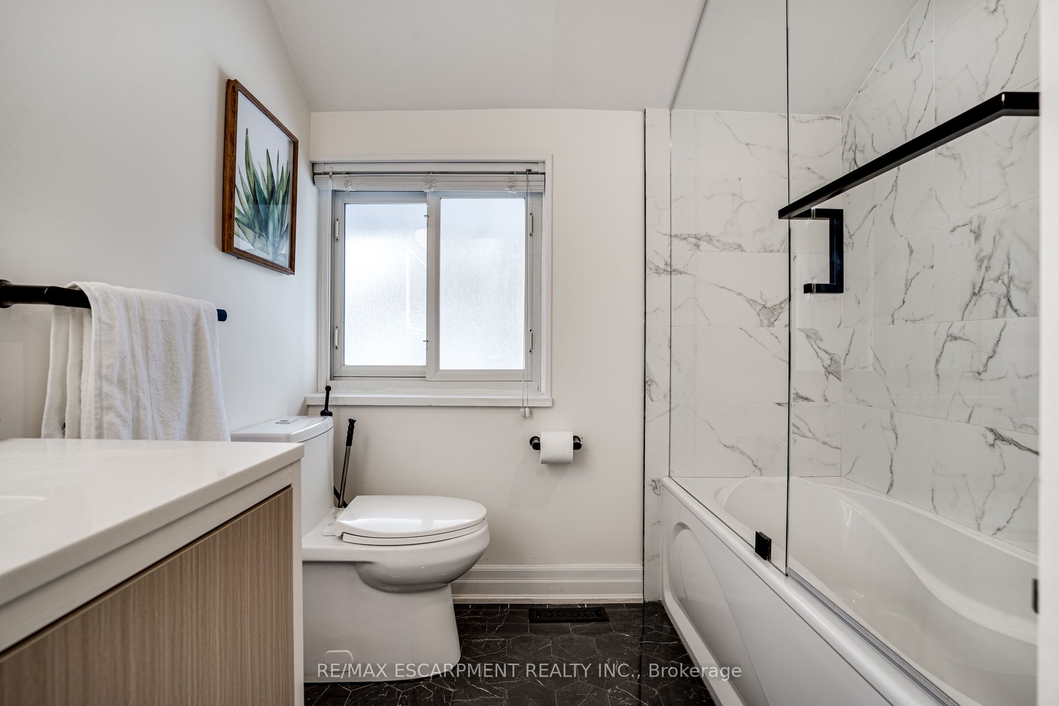 144 Old Ancaster Road Property Photo 33