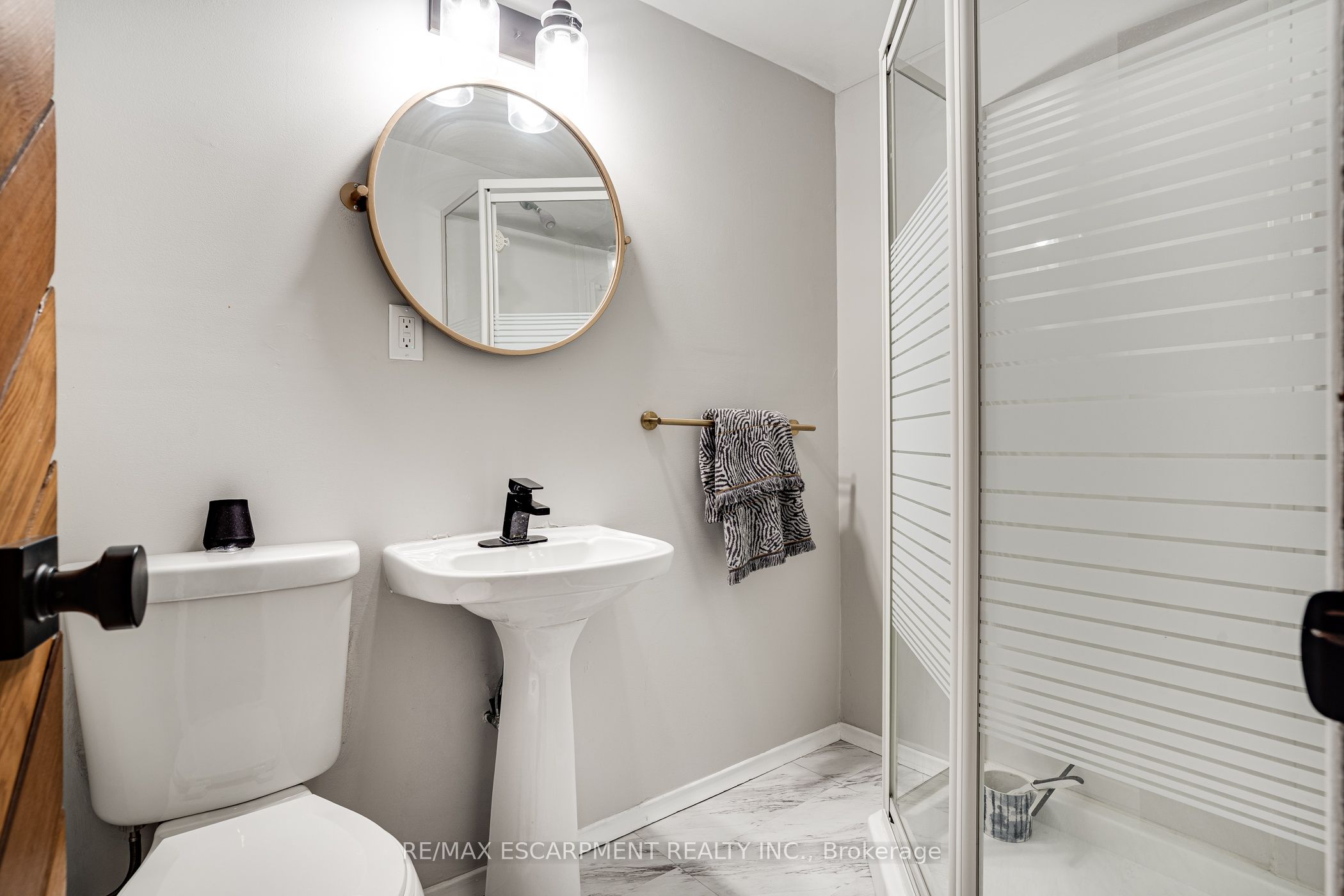 144 Old Ancaster Road Property Photo 39