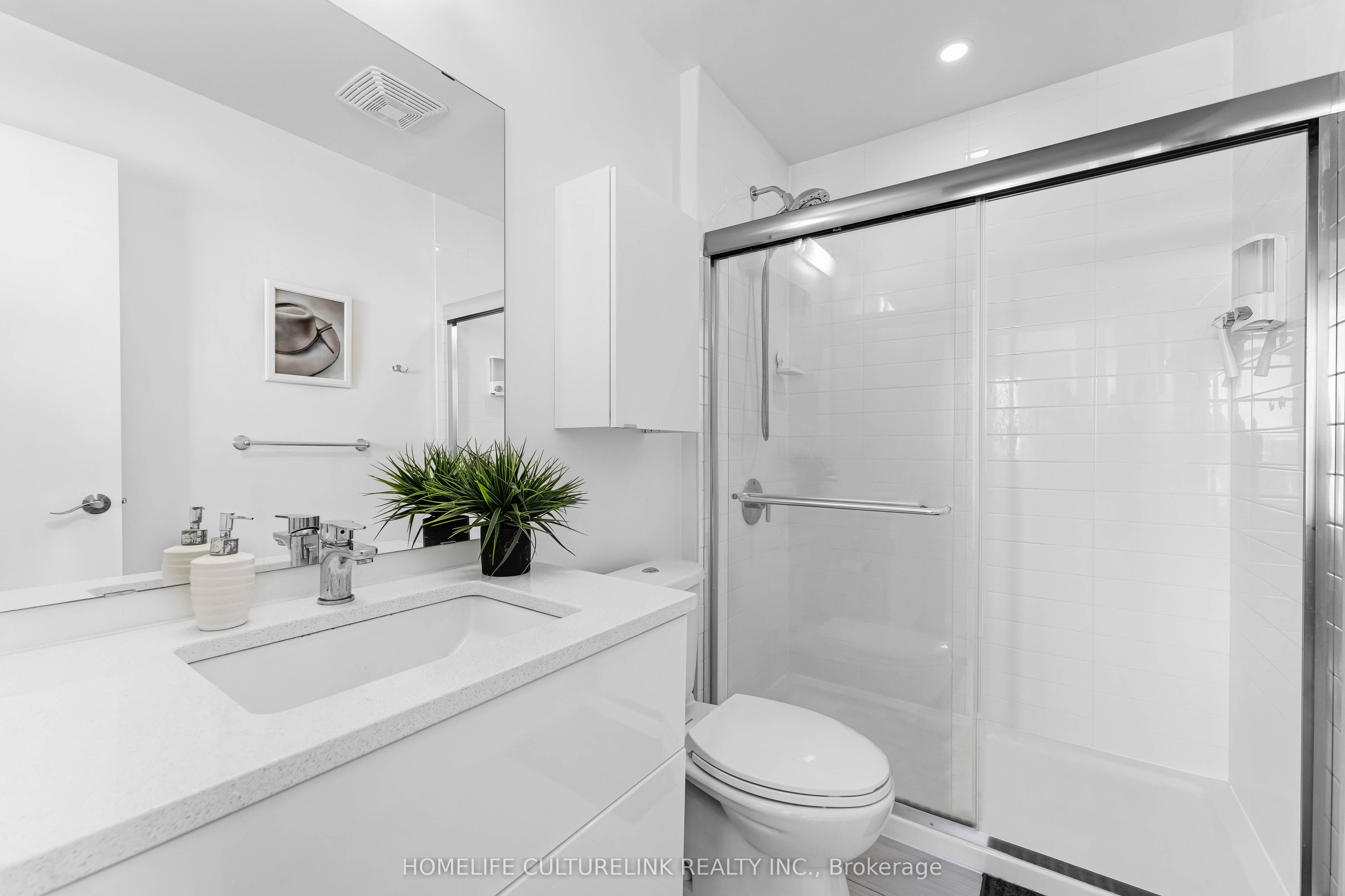 88 Richmond Road 512 Property Photo 24