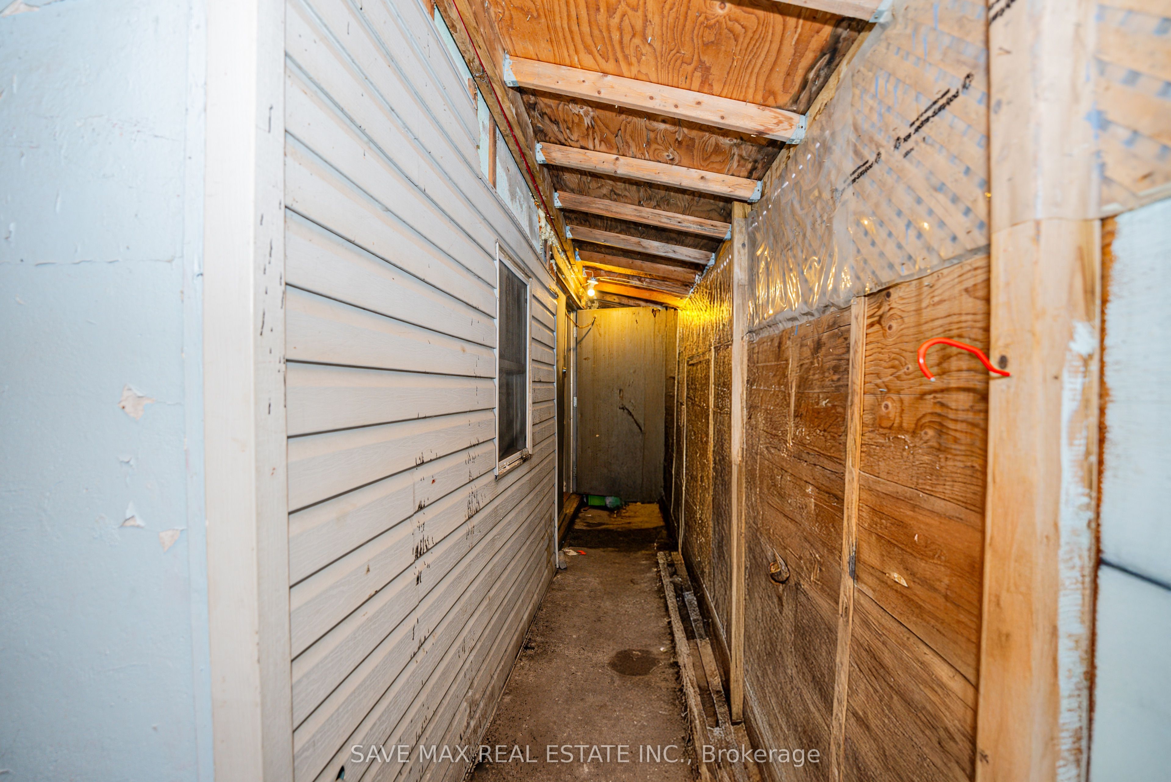 31 Wilkins Street Property Photo 18