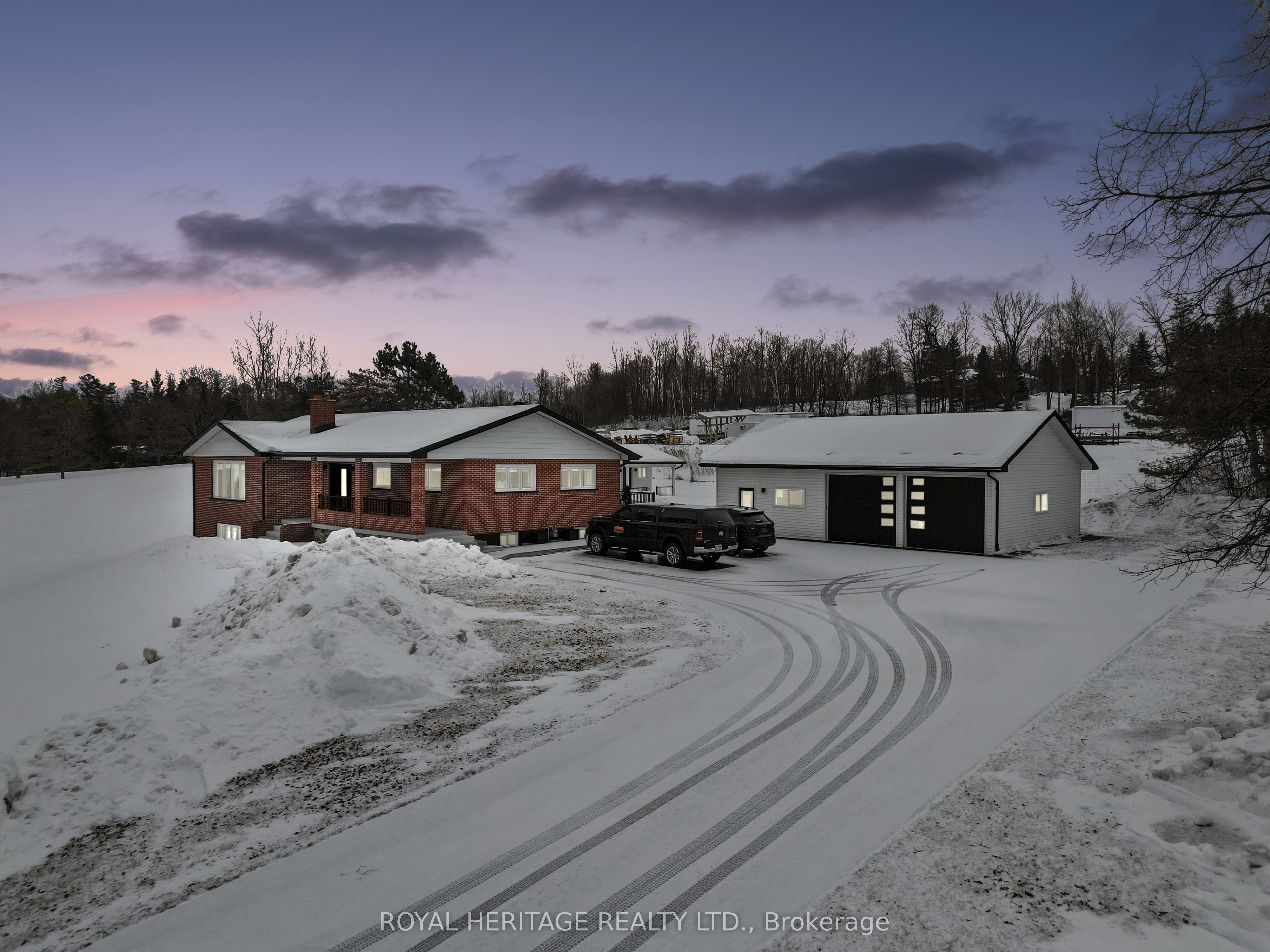 8803 Dale Road Property Photo