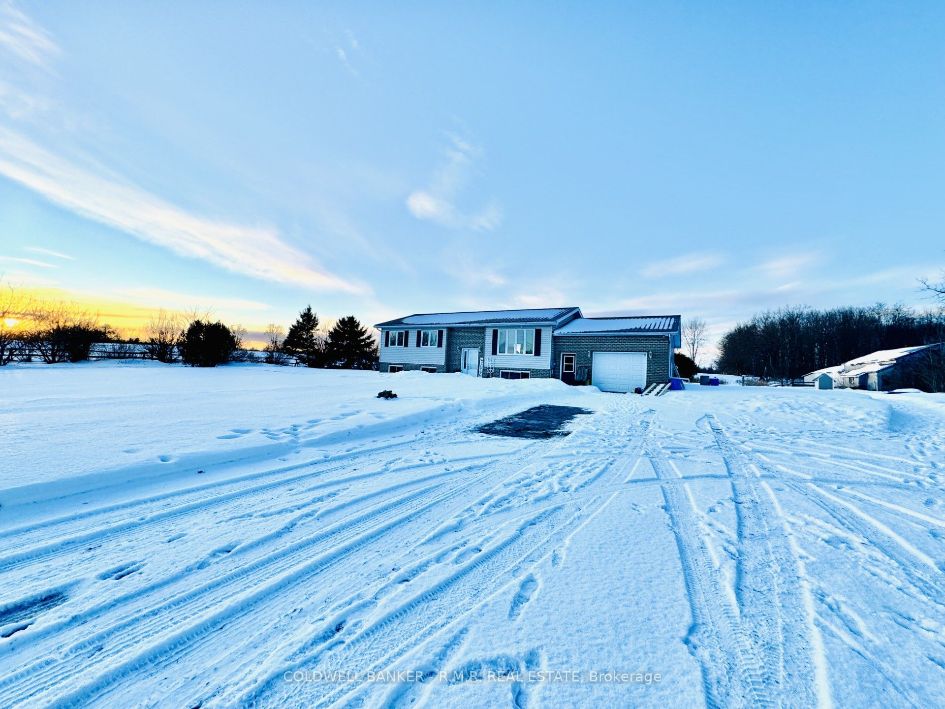 61 Spry Road Property Photo