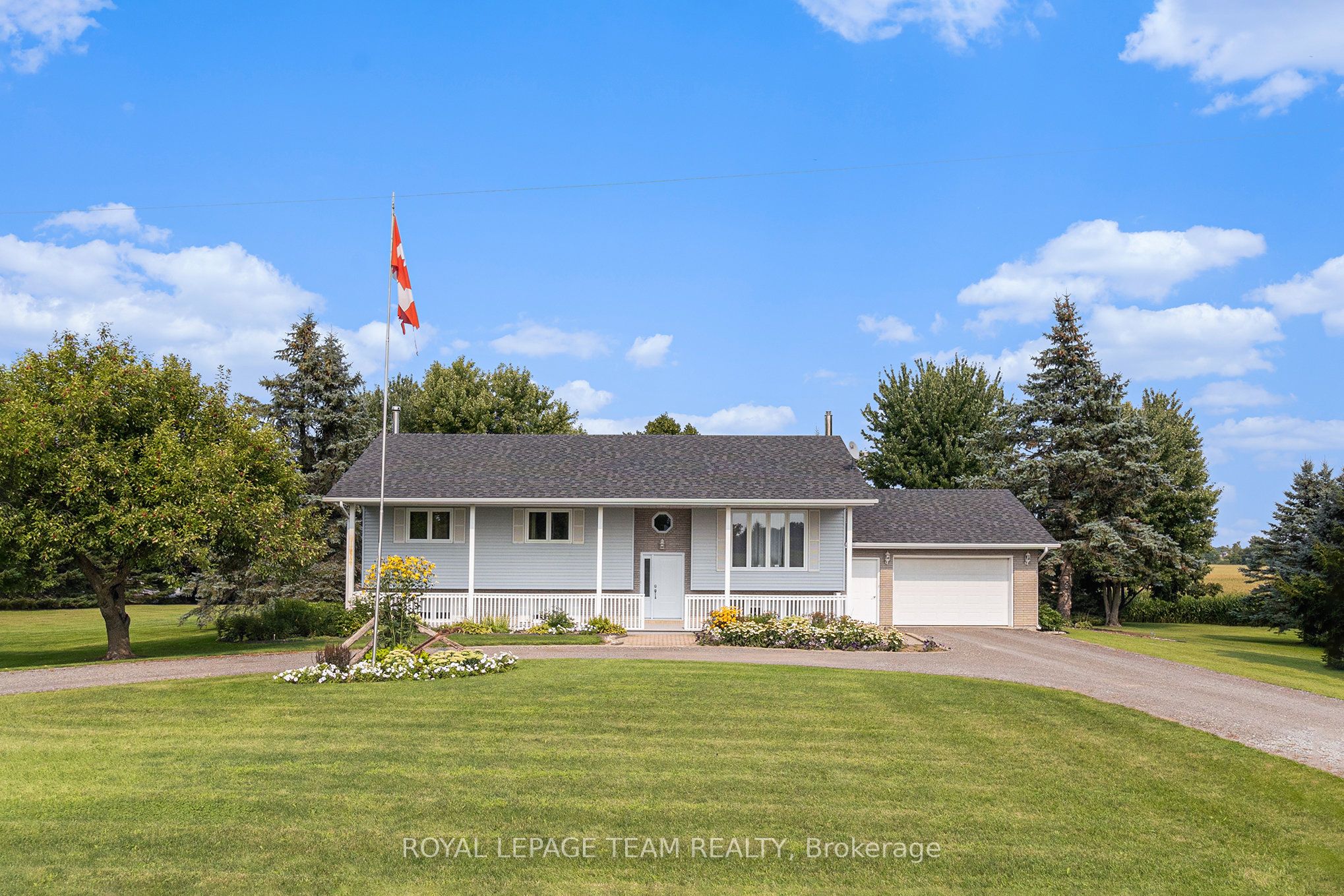 2525 Fawcett Road Property Photo