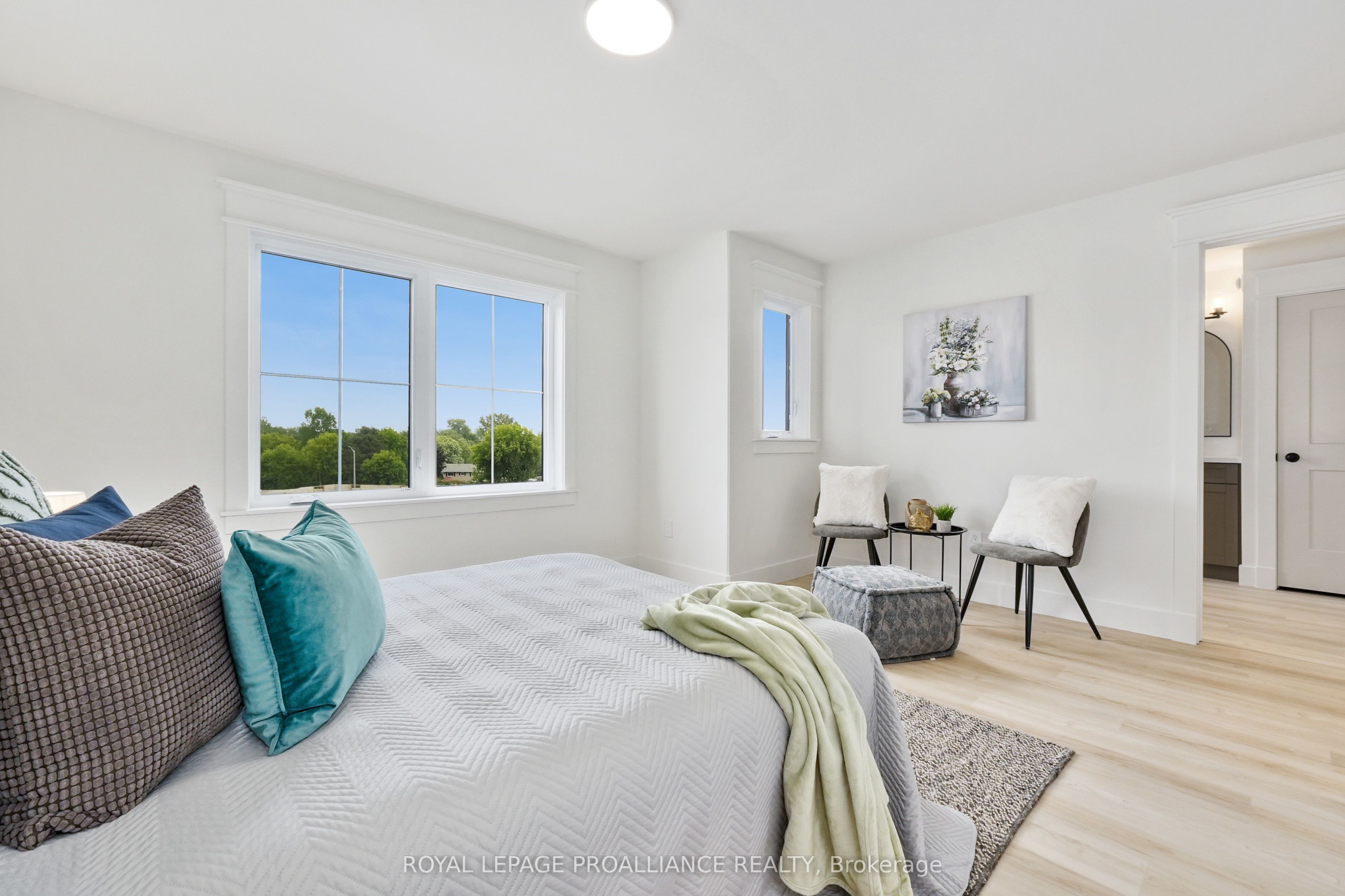 13 Hollingsworth Street Property Photo 32