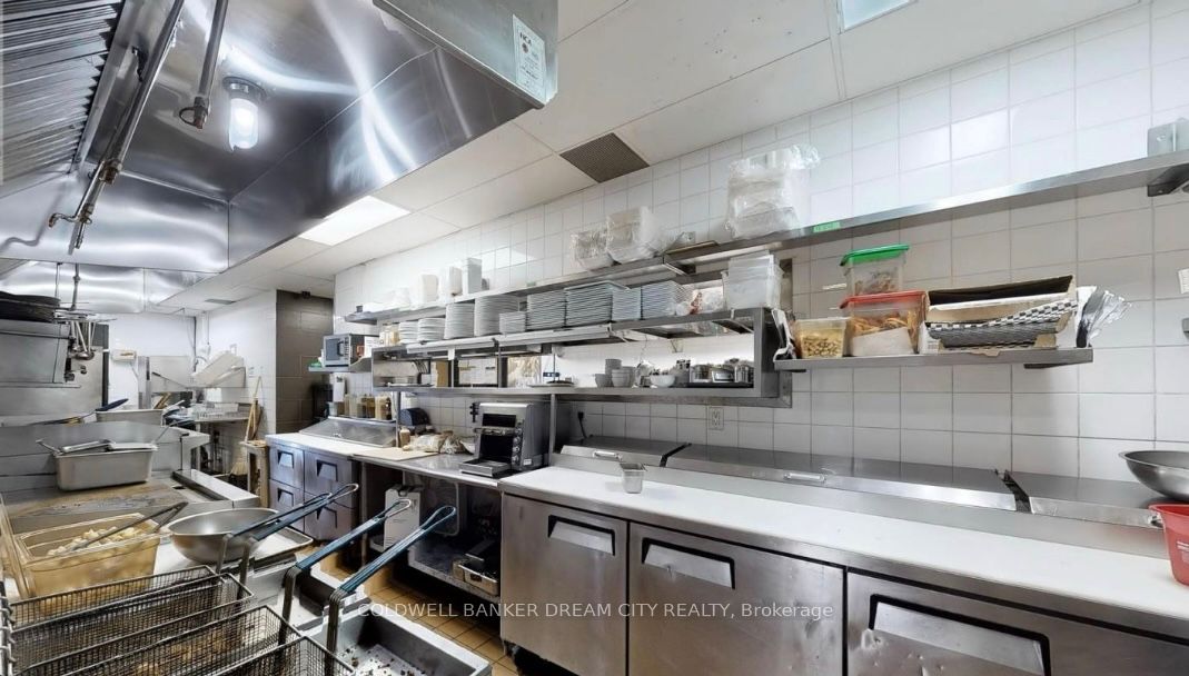 64 Hamilton Street Property Photo 22