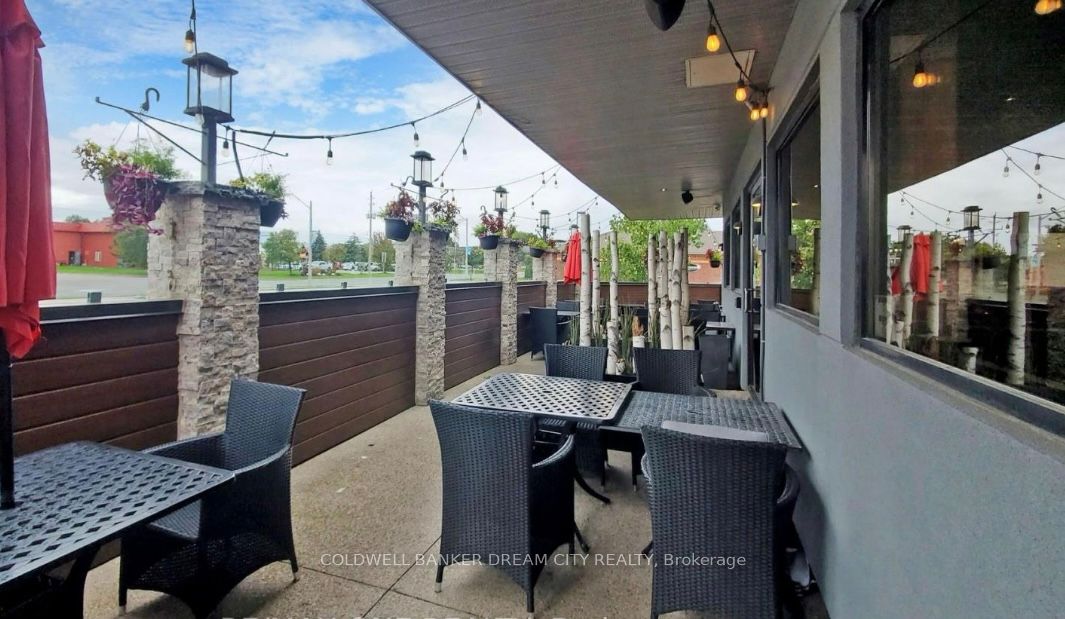 64 Hamilton Street Property Photo 27