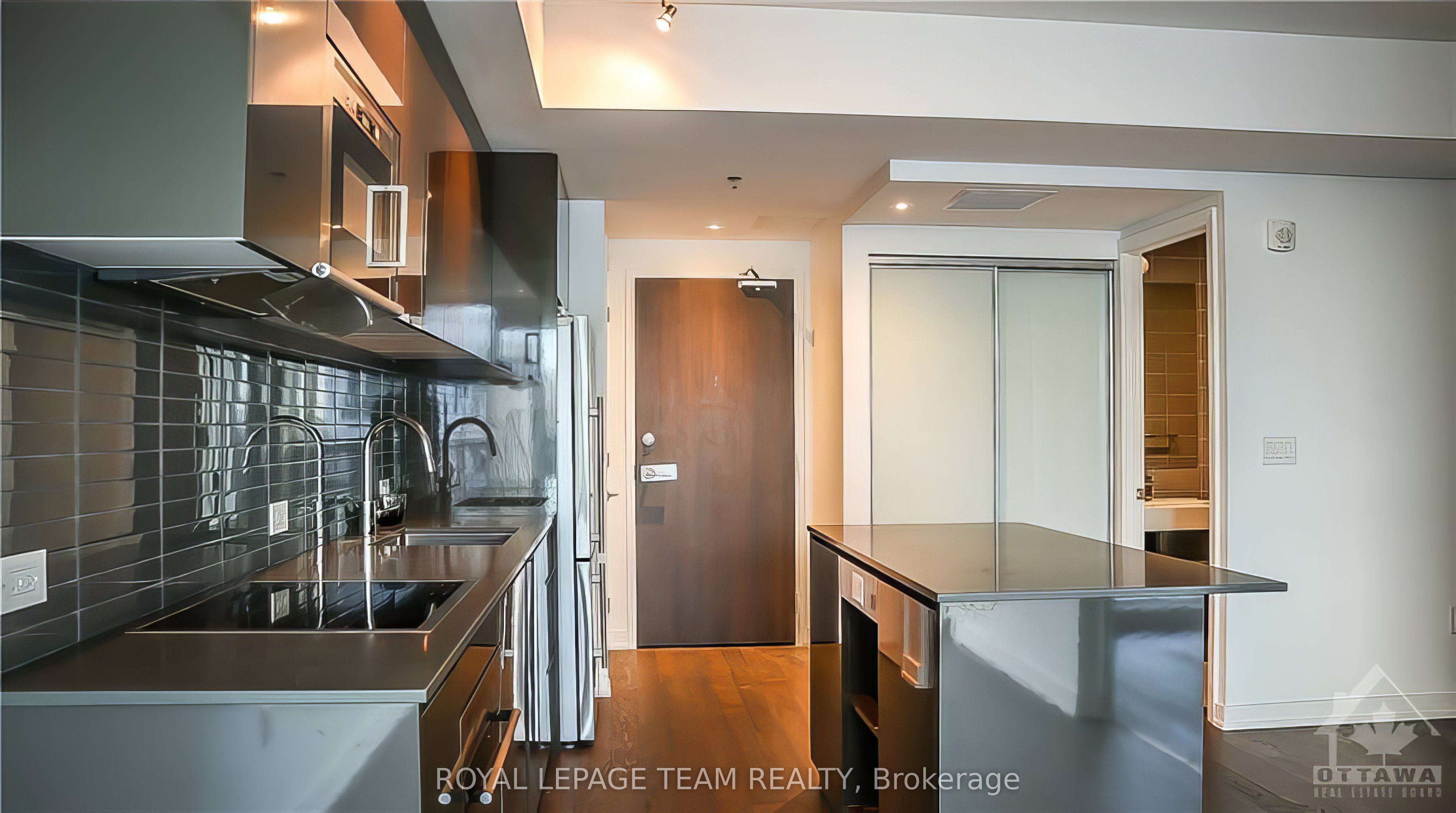 199 Slater Street Property Photo 2