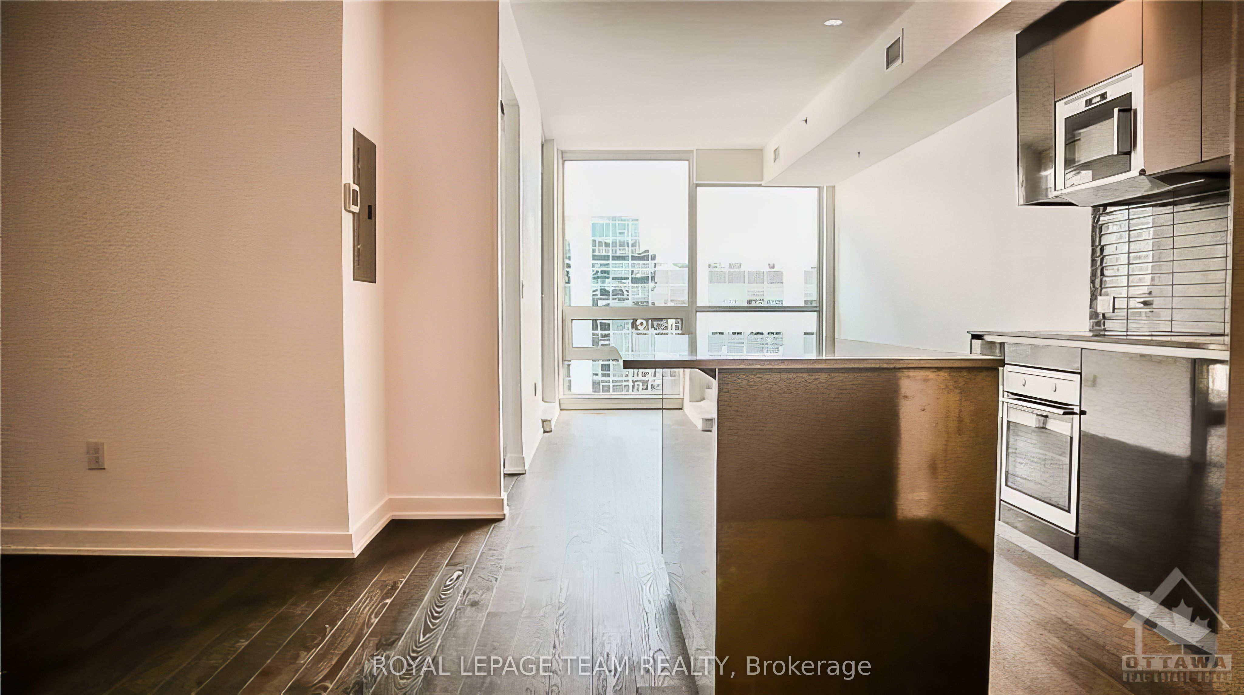 199 Slater Street Property Photo 5