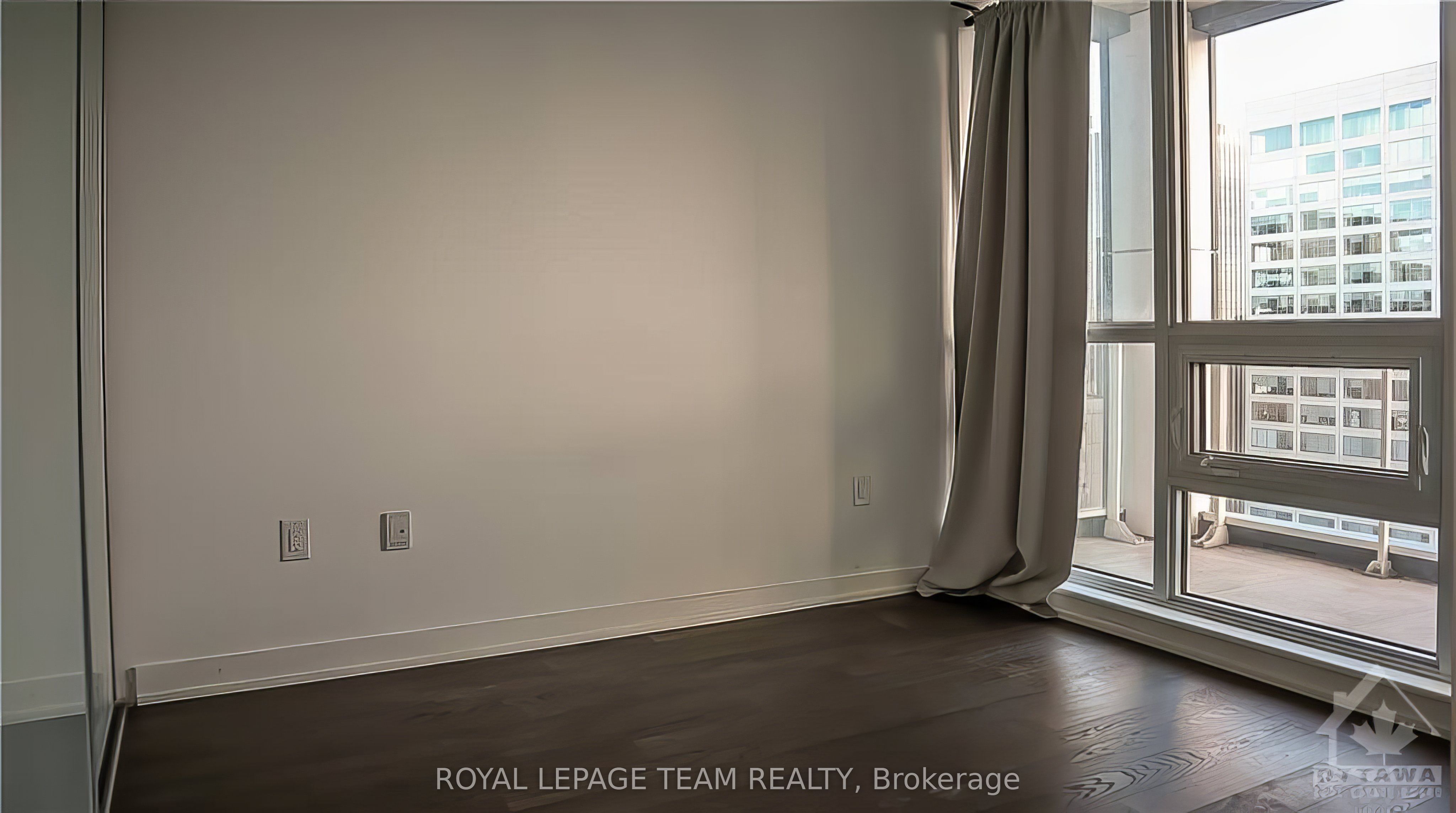 199 Slater Street Property Photo 7