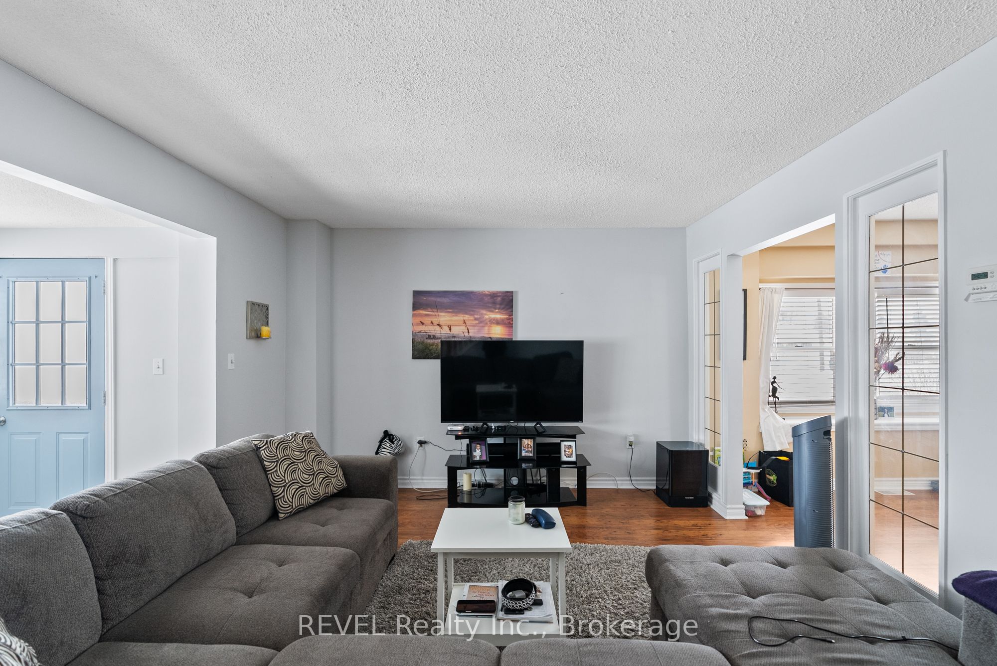 32 Bay Avenue Property Photo 8