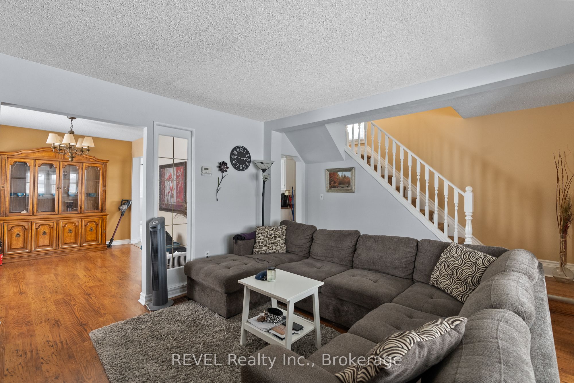 32 Bay Avenue Property Photo 10